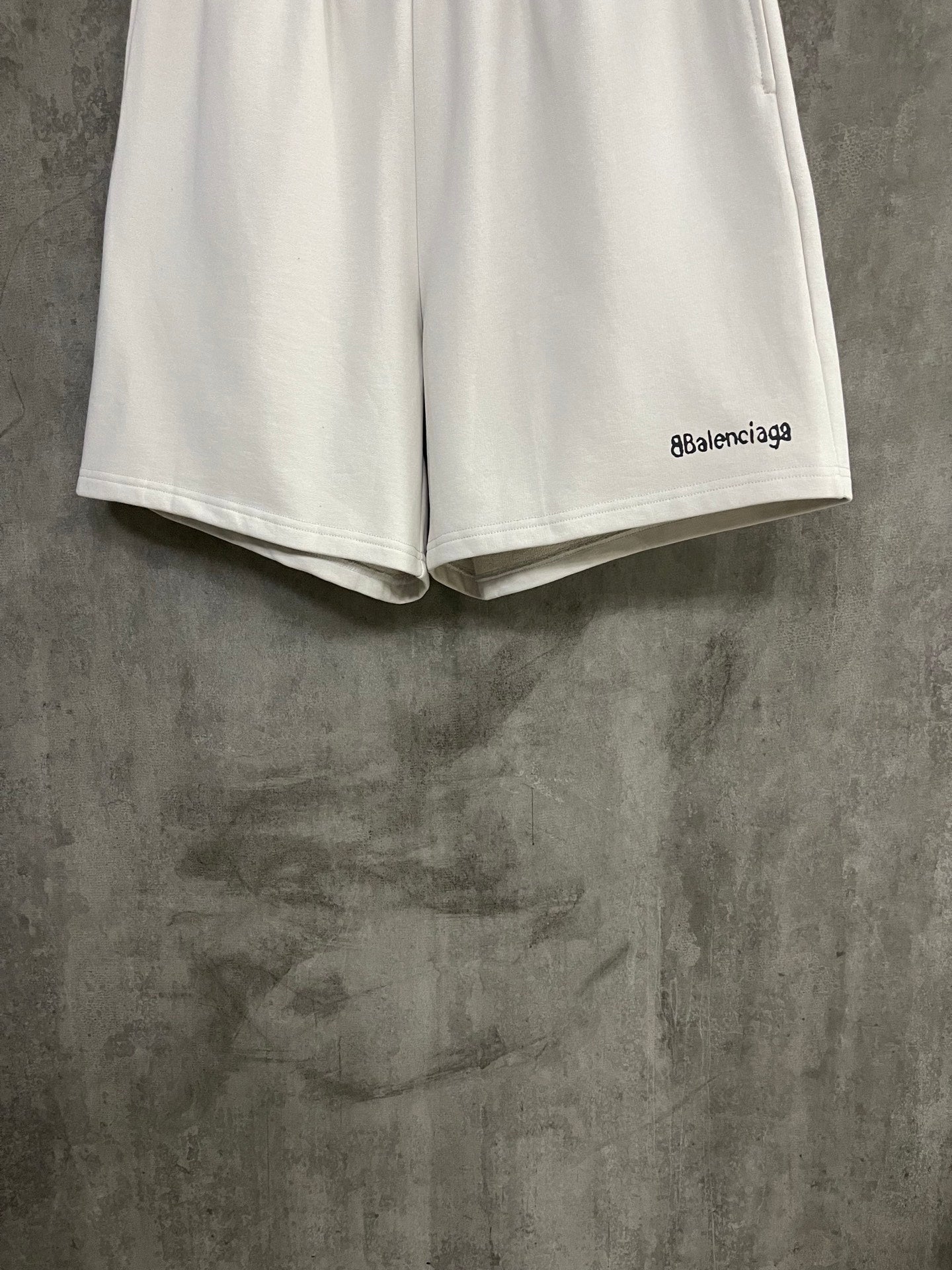 LuxluxHouse Best Quality Clothes Balenciaga Pants
