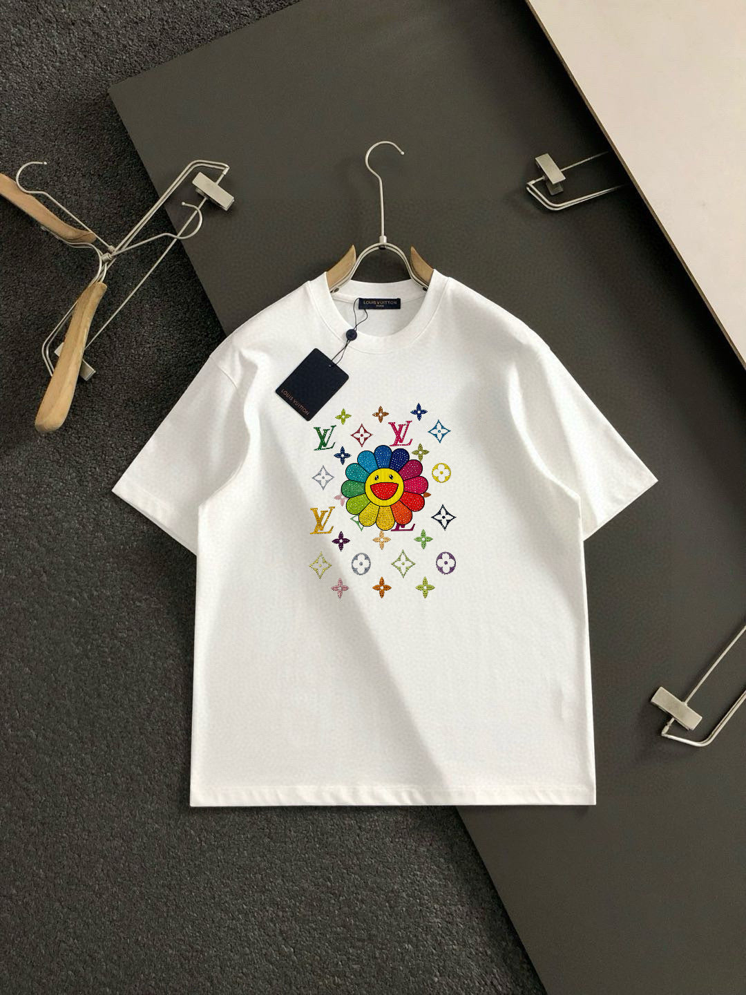 LuxluxHouse Best Quality Clothes T-shirt Louis Vuitton