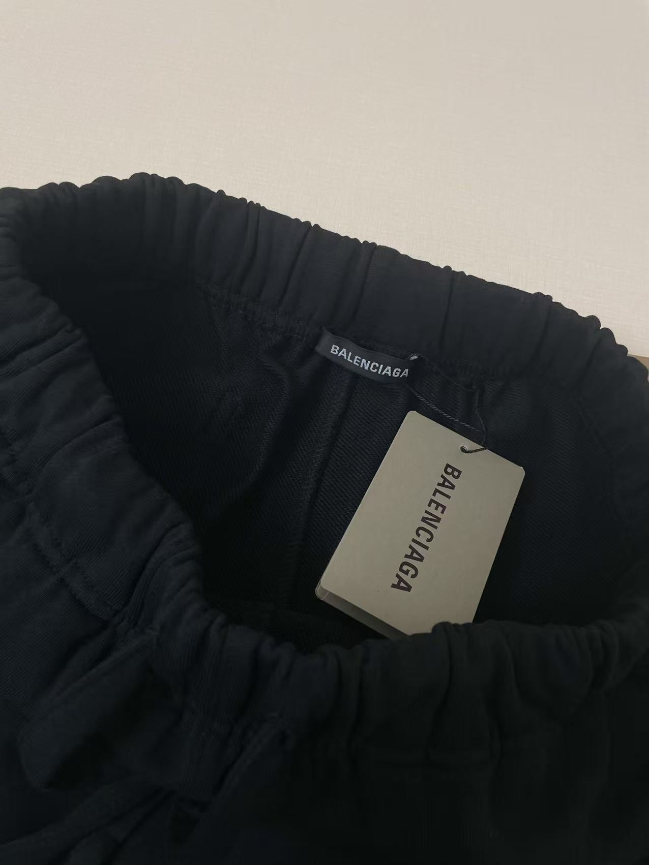 LuxluxHouse Best Quality Clothes Balenciaga Pants