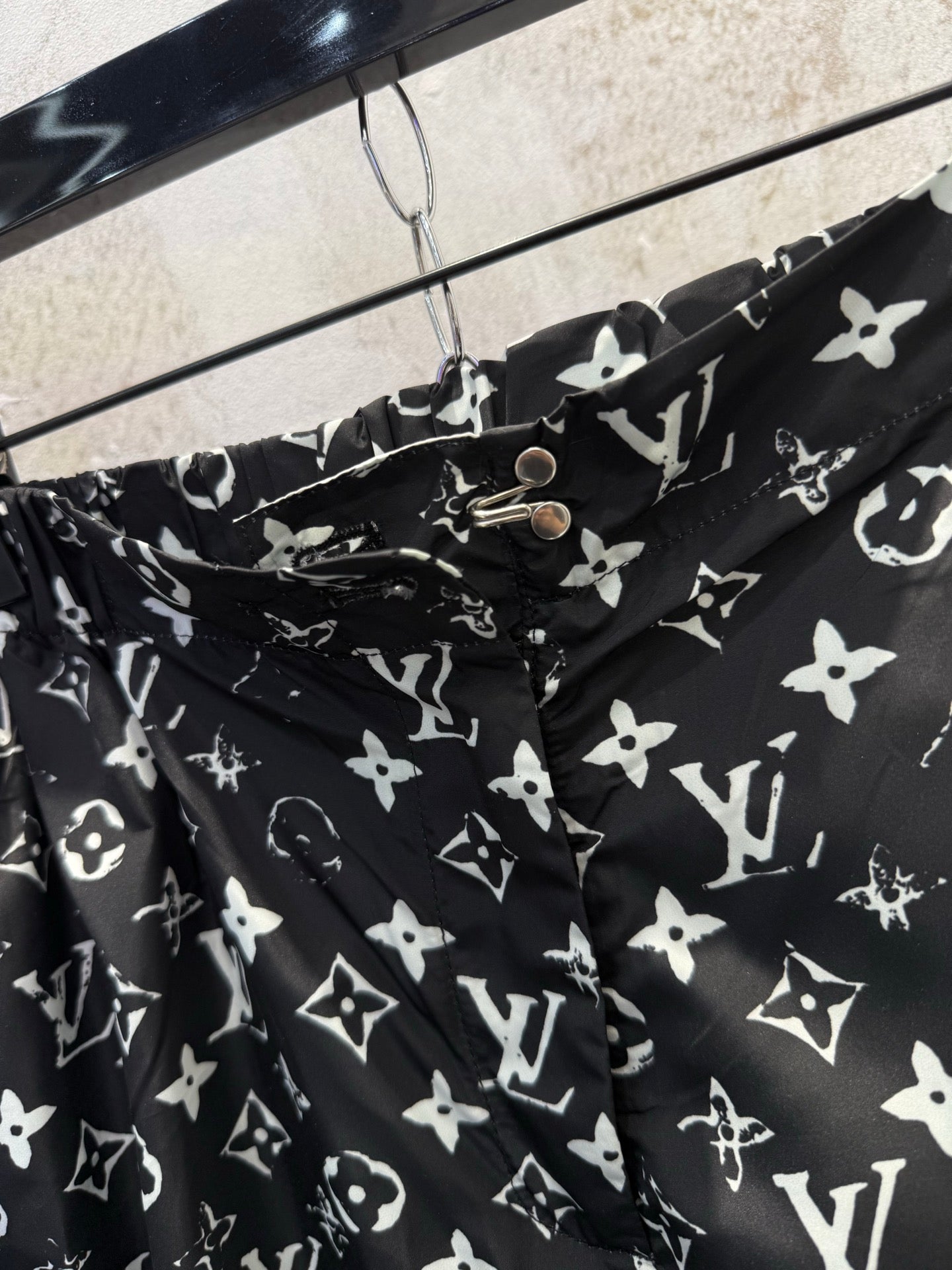 LuxluxHouse Best Quality Clothes Pants Louis Vuitton