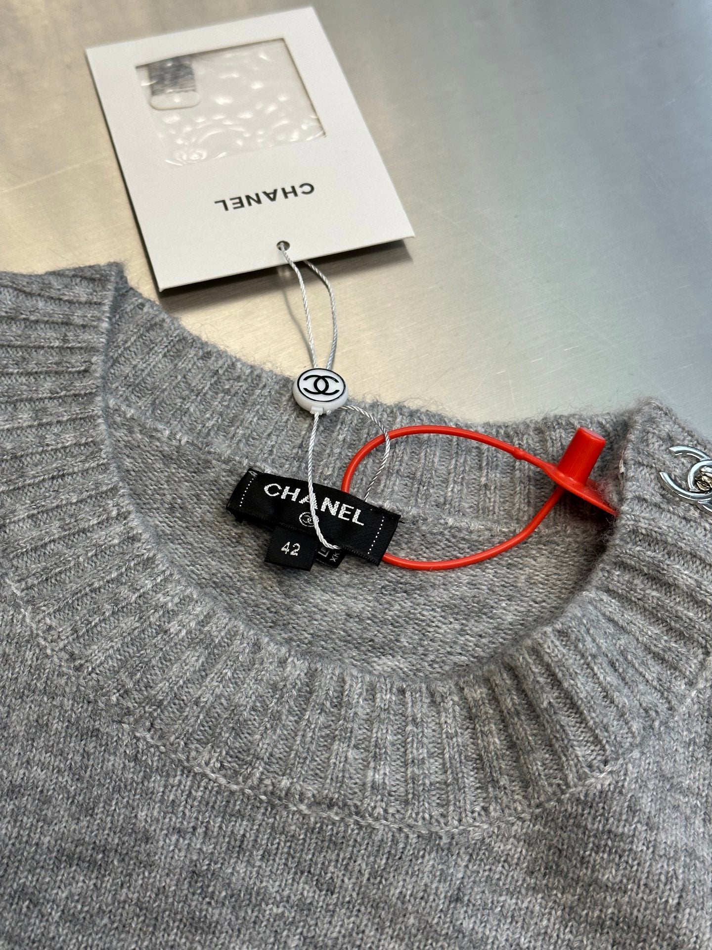 LuxluxHouse Best Quality Clothes Hoodie & Sweater Chanel & Maison Margiela