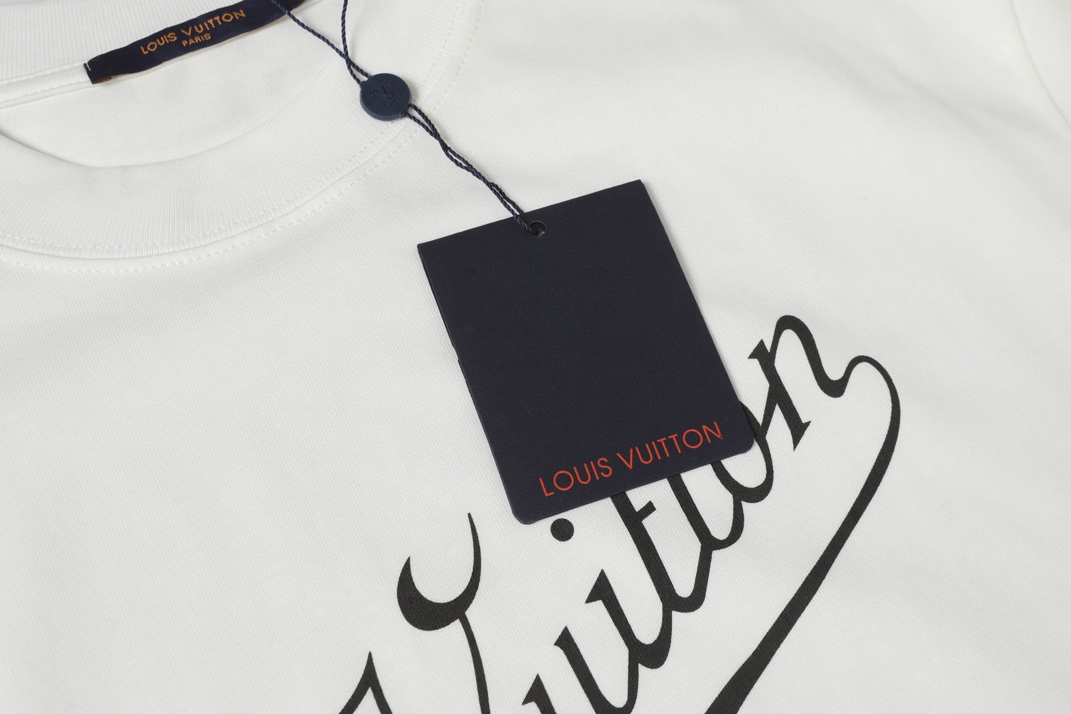 LuxluxHouse Best Quality Clothes T-shirt Louis Vuitton