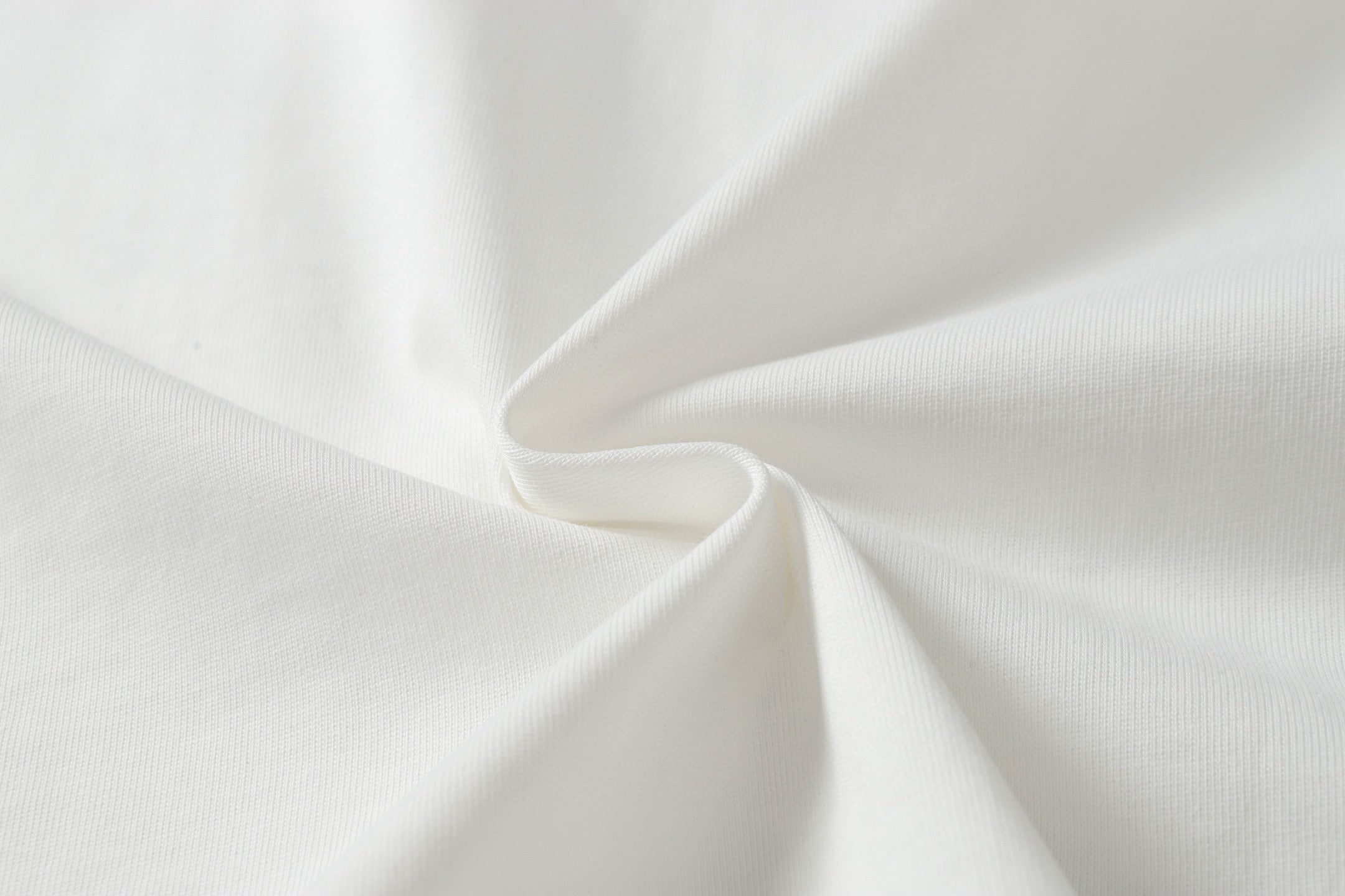 LuxluxHouse Best Quality Clothes T-shirt Chanel & Maison Margiela