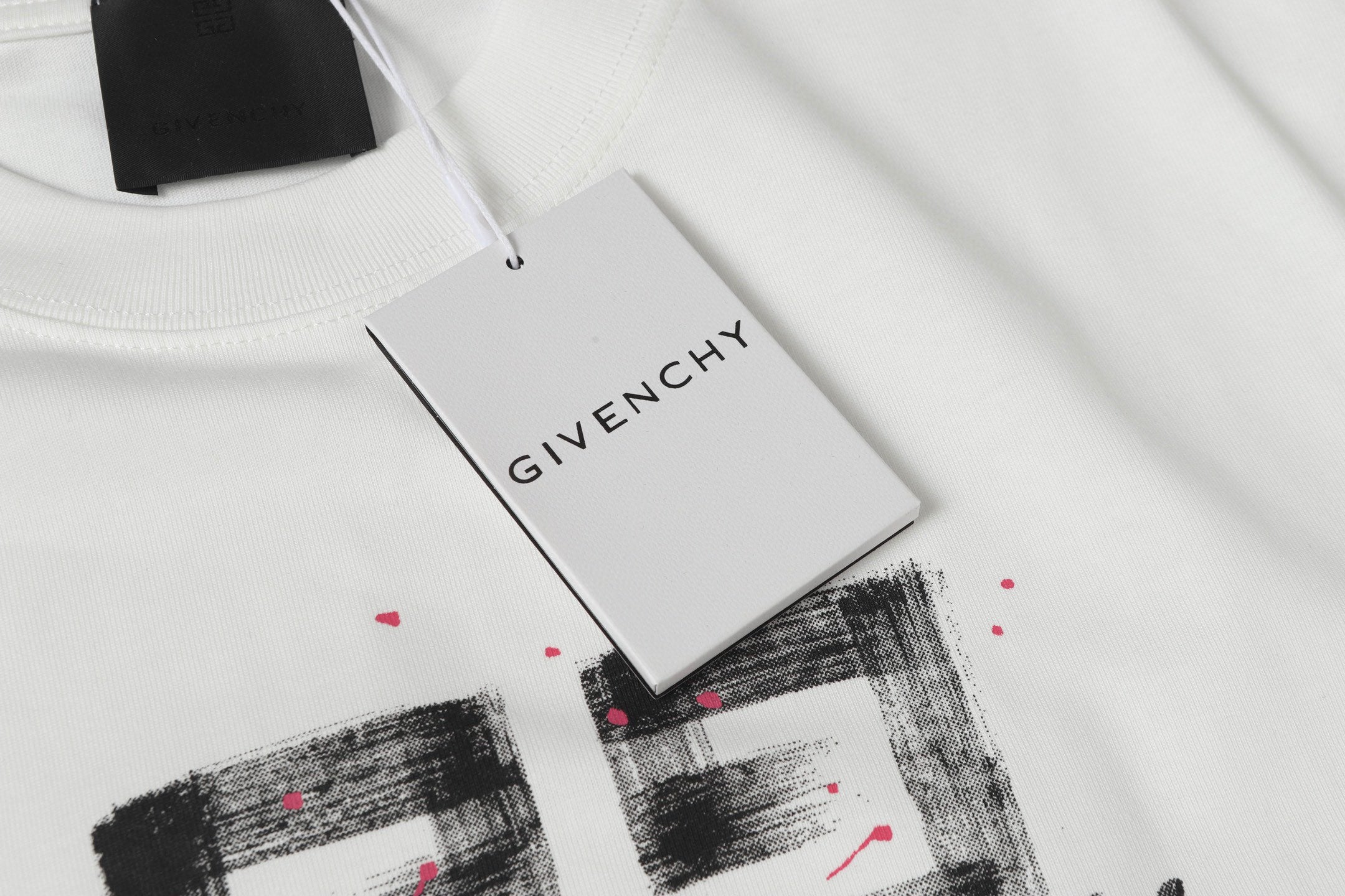 LuxluxHouse Best Quality Clothes Givenchy T-shirt