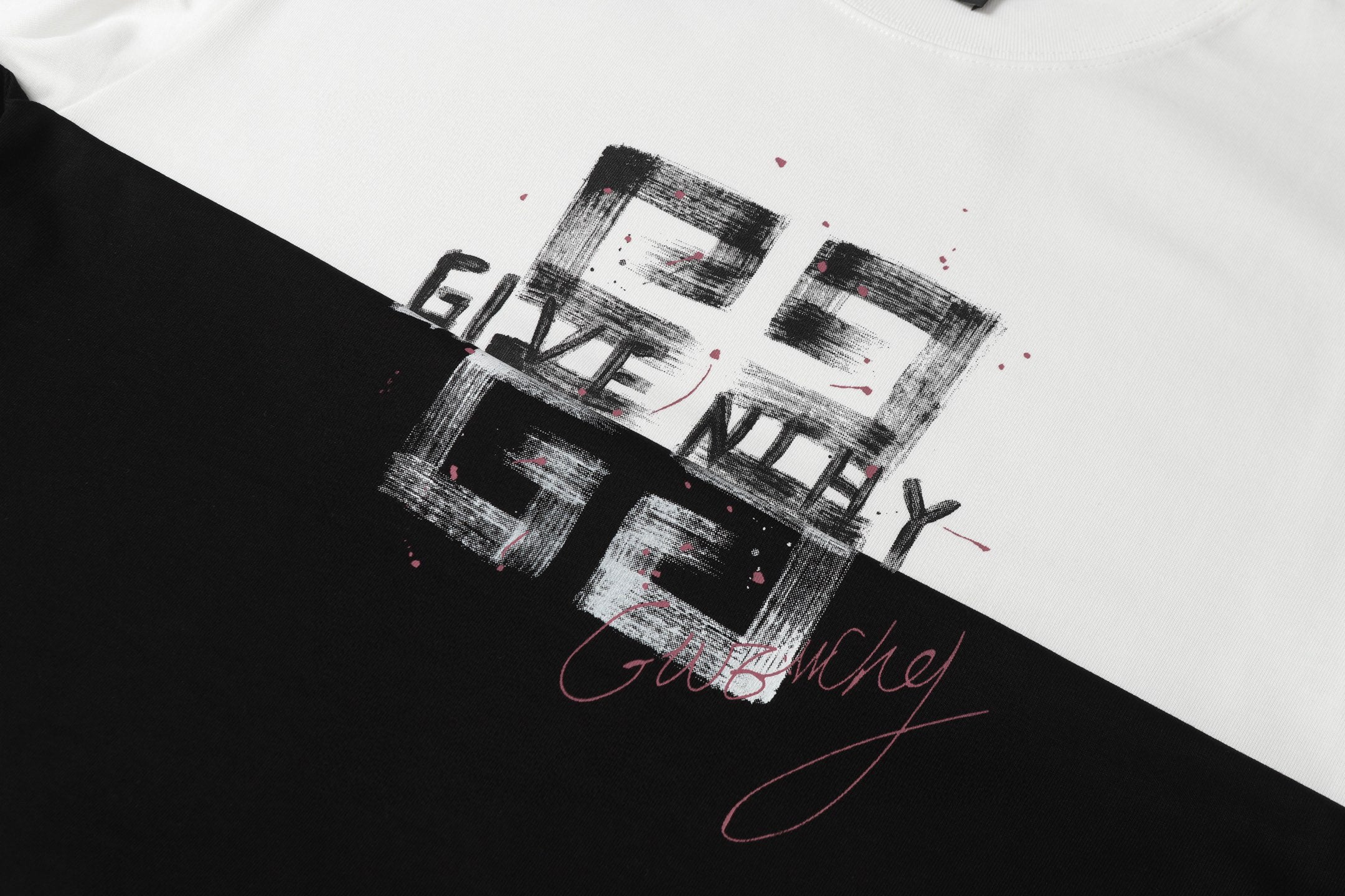 LuxluxHouse Best Quality Clothes Givenchy T-shirt