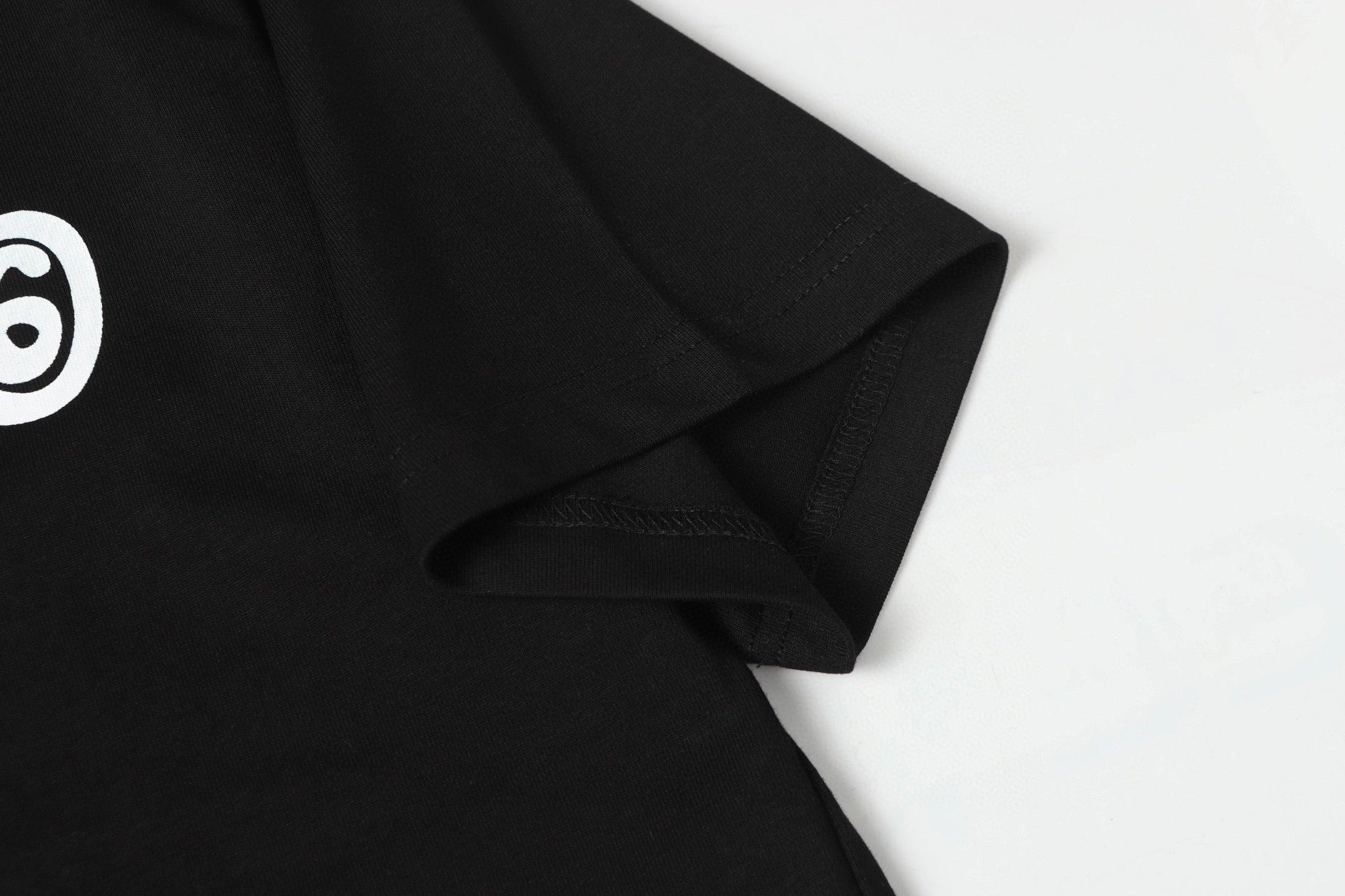 LuxluxHouse Best Quality Clothes T-shirt Chanel & Maison Margiela