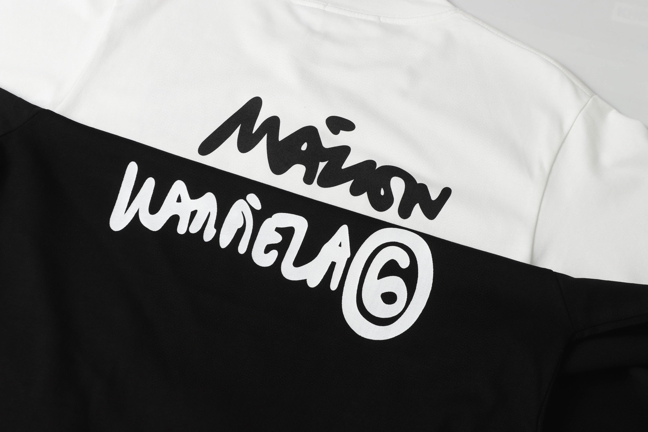 LuxluxHouse Best Quality Clothes T-shirt Chanel & Maison Margiela