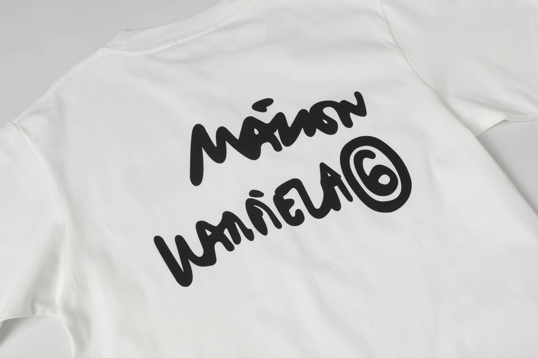 LuxluxHouse Best Quality Clothes T-shirt Chanel & Maison Margiela