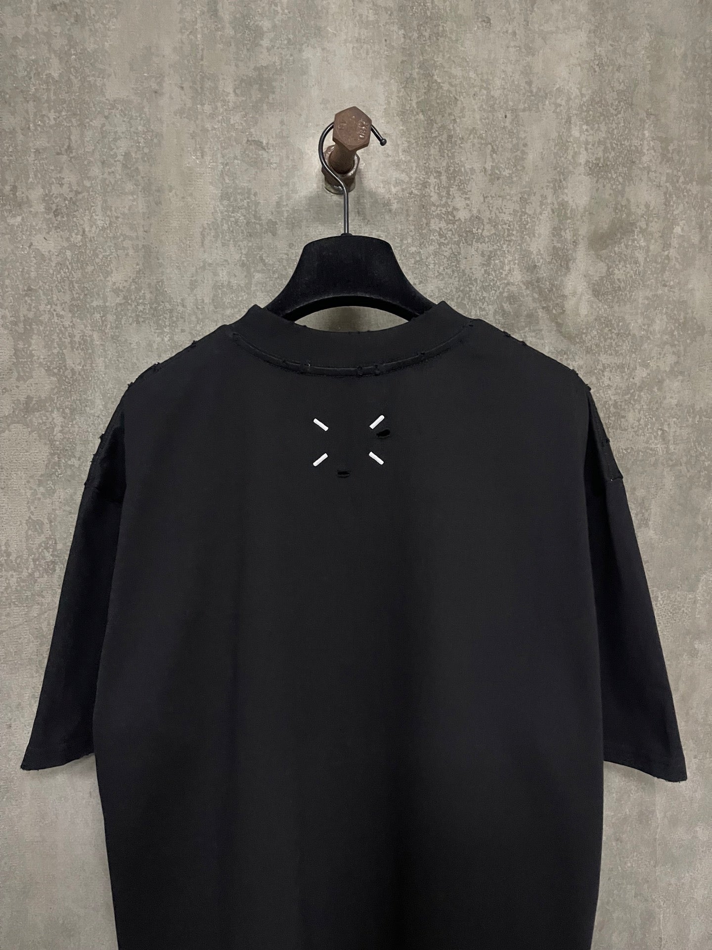 LuxluxHouse Best Quality Clothes T-shirt Chanel & Maison Margiela