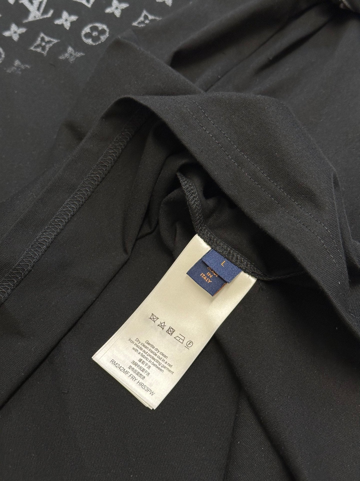 LuxluxHouse Best Quality Clothes T-shirt Louis Vuitton