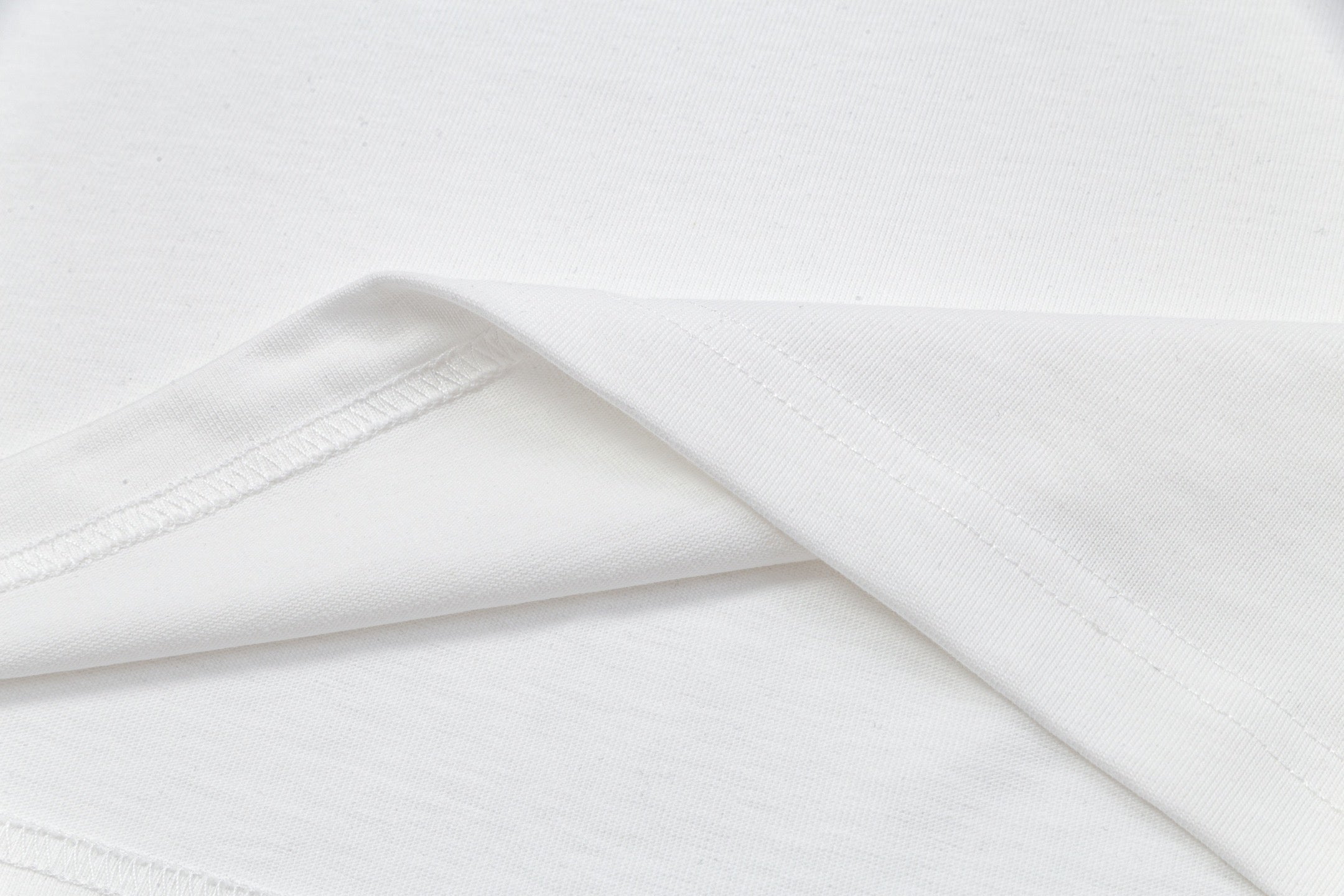 LuxluxHouse Best Quality Clothes Fendi T-shirt