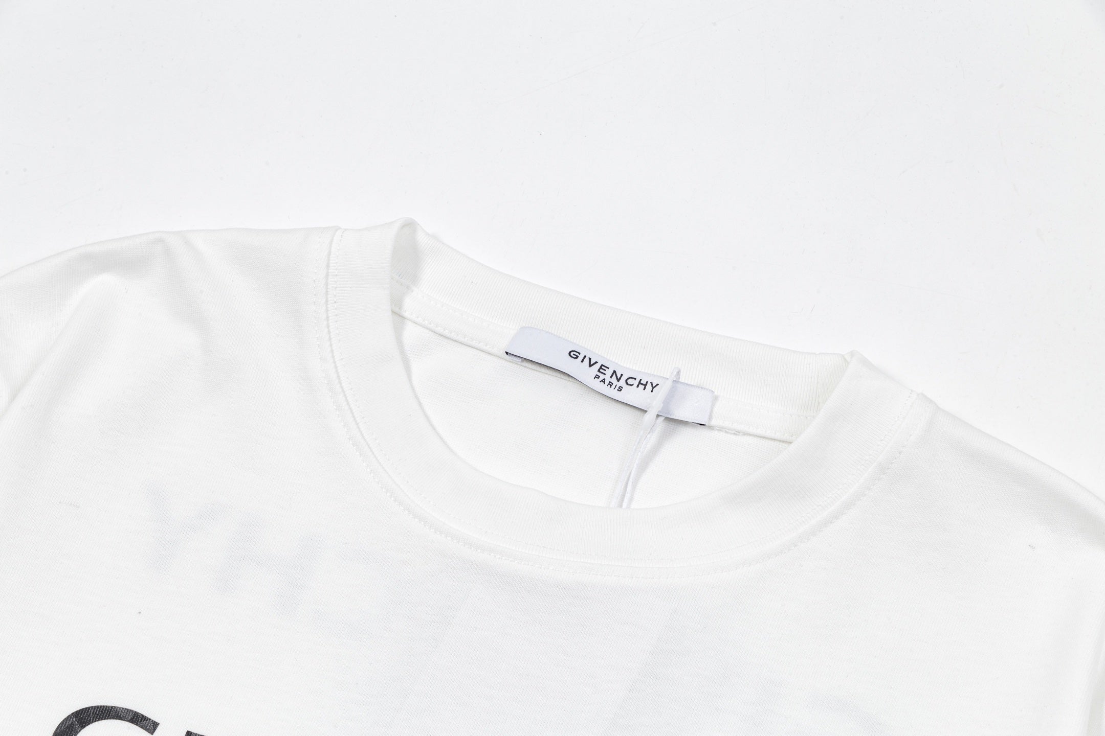 LuxluxHouse Best Quality Clothes Givenchy T-shirt
