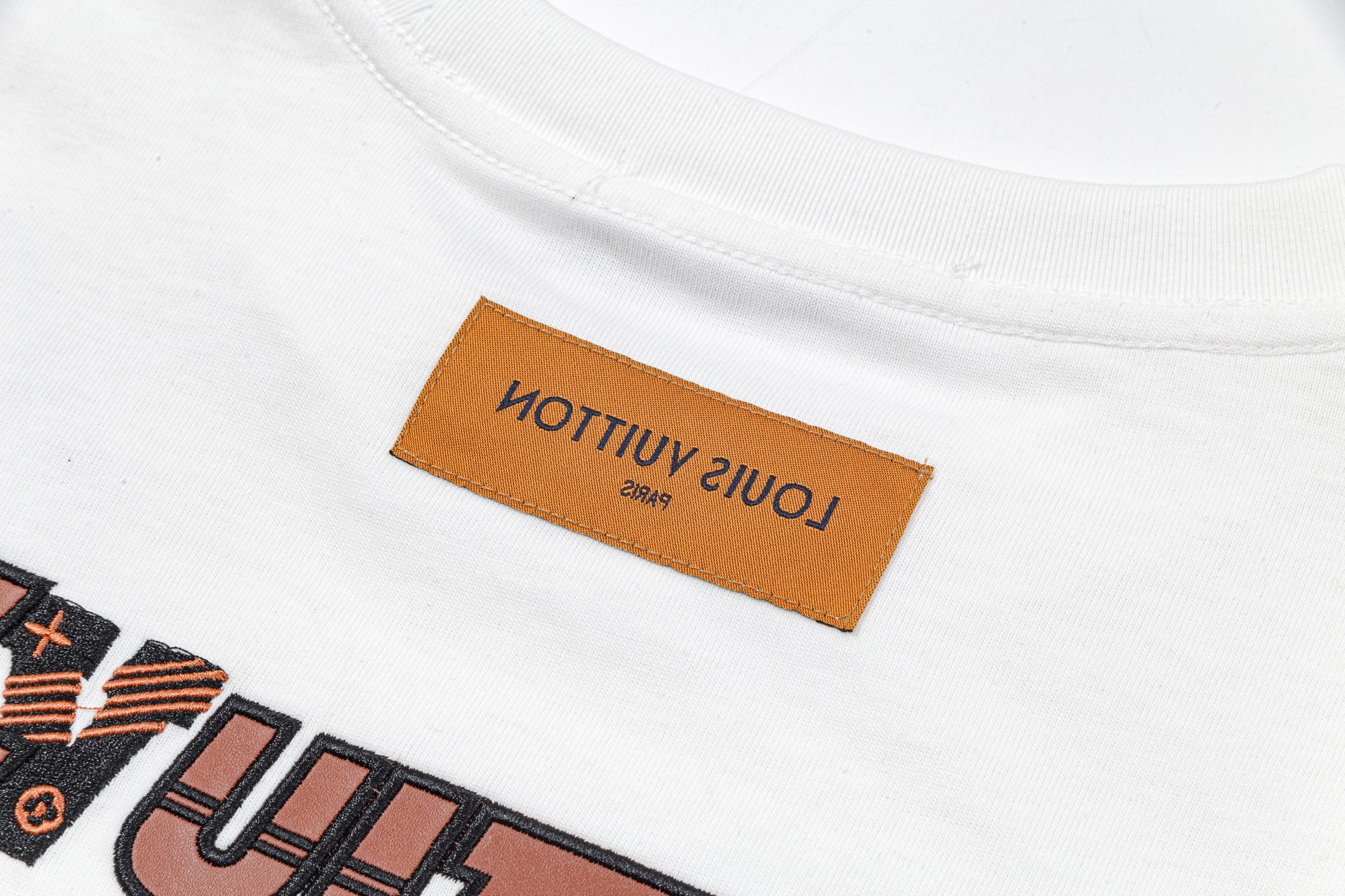 LuxluxHouse Best Quality Clothes T-shirt Louis Vuitton