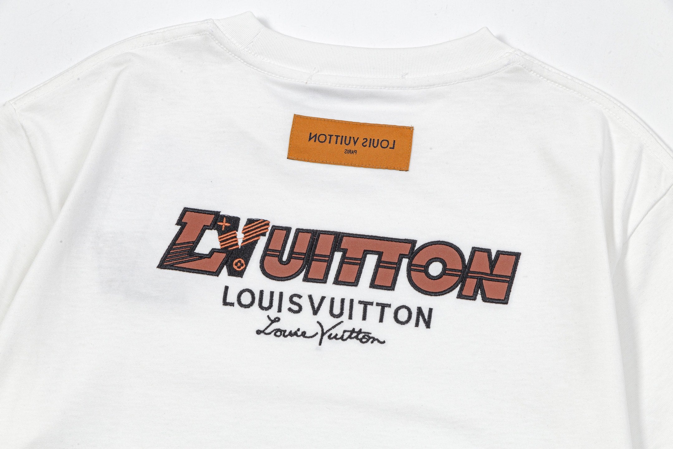 LuxluxHouse Best Quality Clothes T-shirt Louis Vuitton