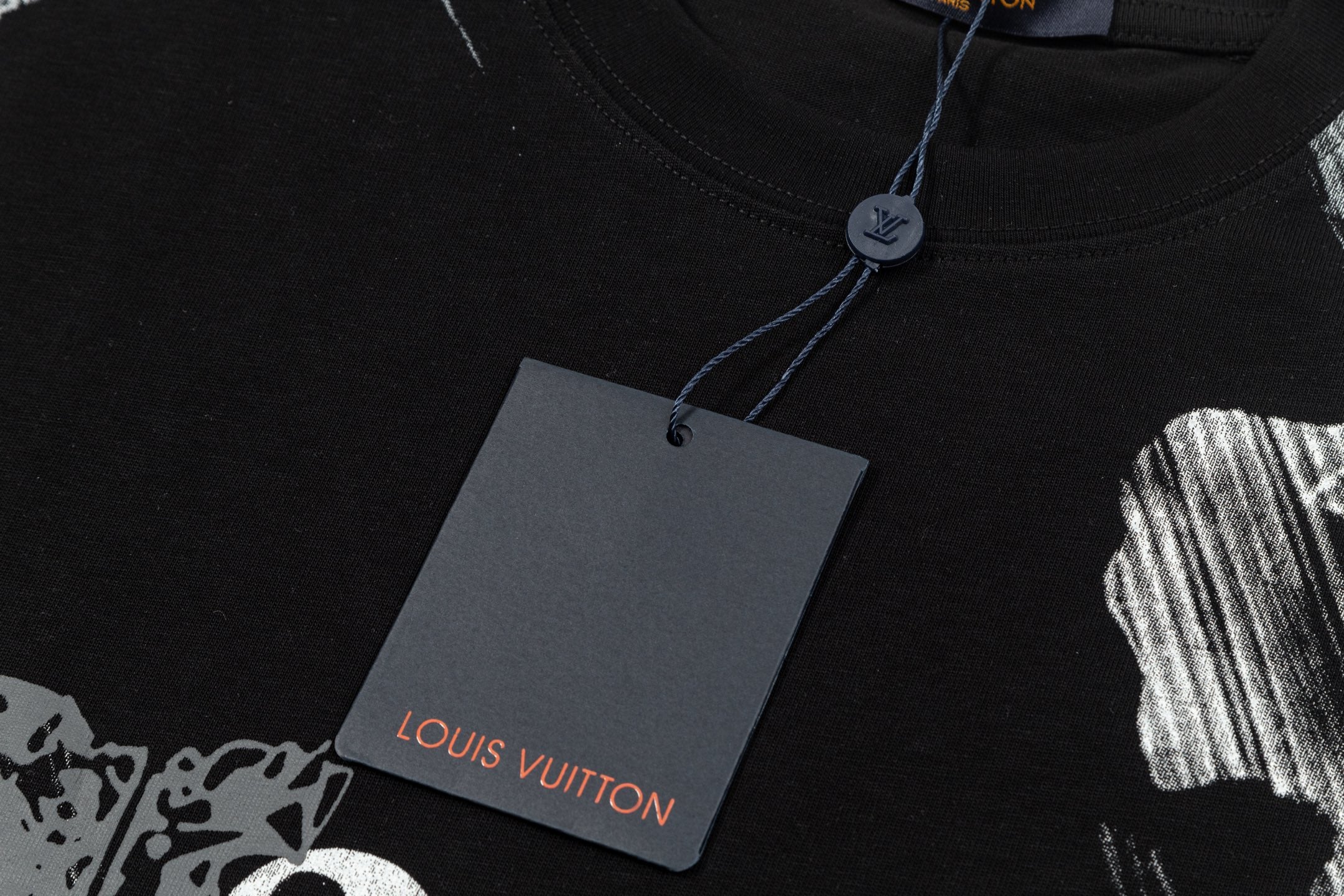 LuxluxHouse Best Quality Clothes T-shirt Louis Vuitton