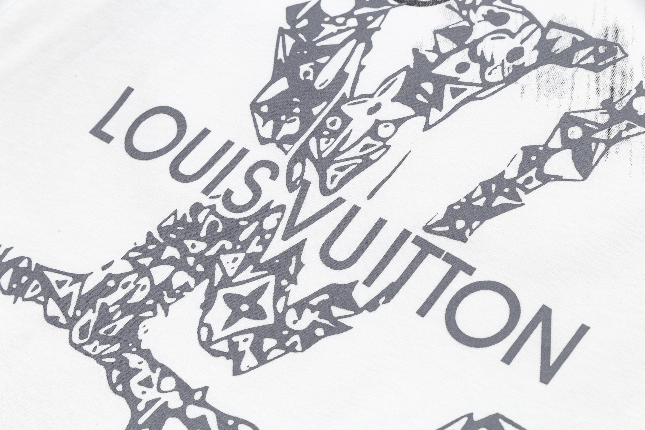 LuxluxHouse Best Quality Clothes T-shirt Louis Vuitton