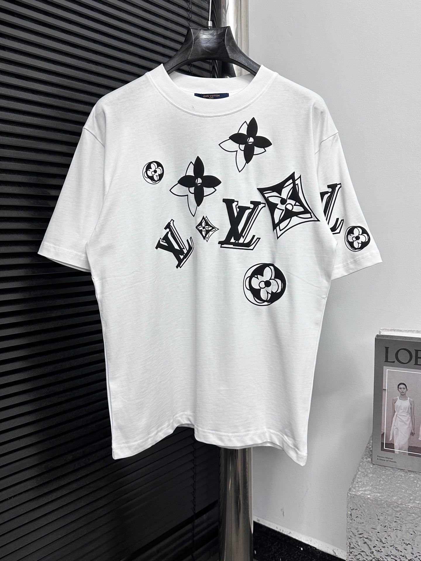 LuxluxHouse Best Quality Clothes T-shirt Louis Vuitton