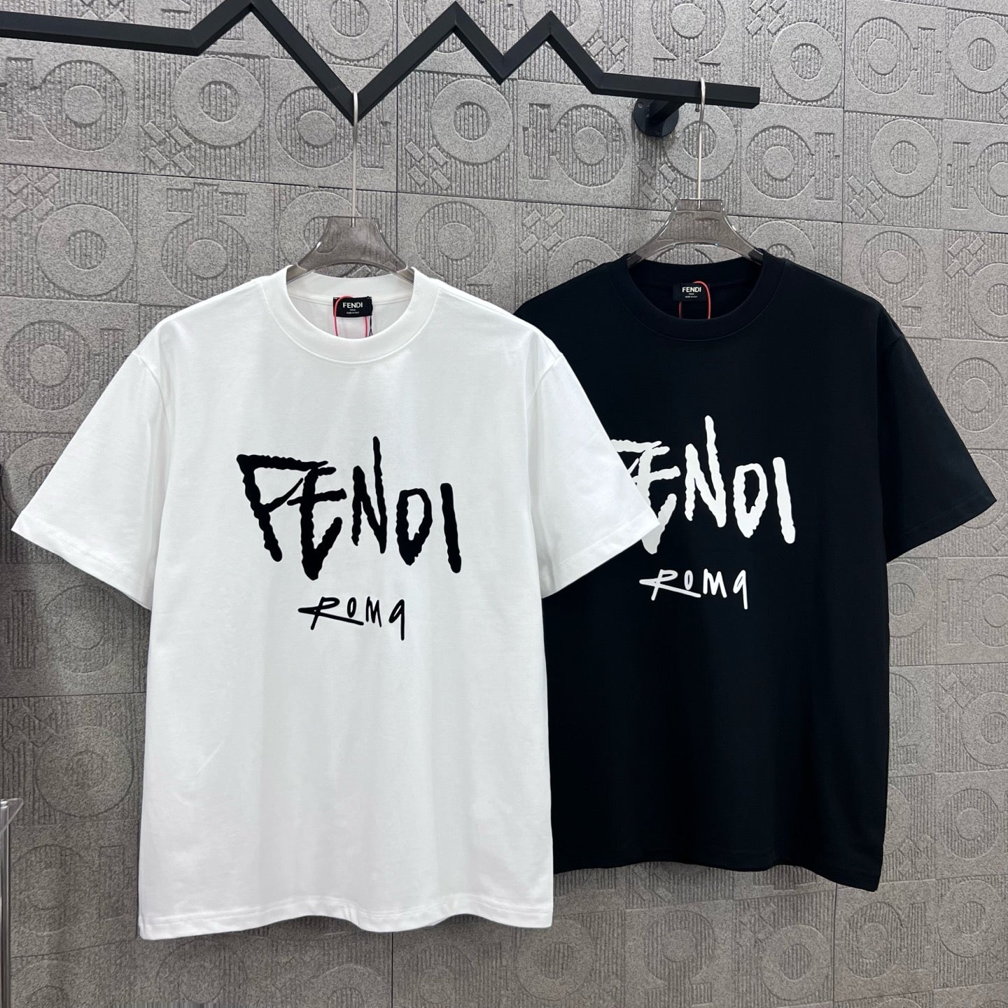 LuxluxHouse Best Quality Clothes Fendi T-shirt