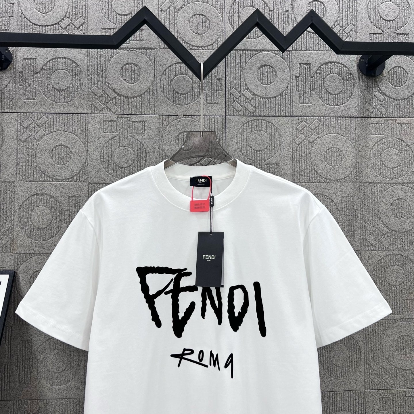 LuxluxHouse Best Quality Clothes Fendi T-shirt