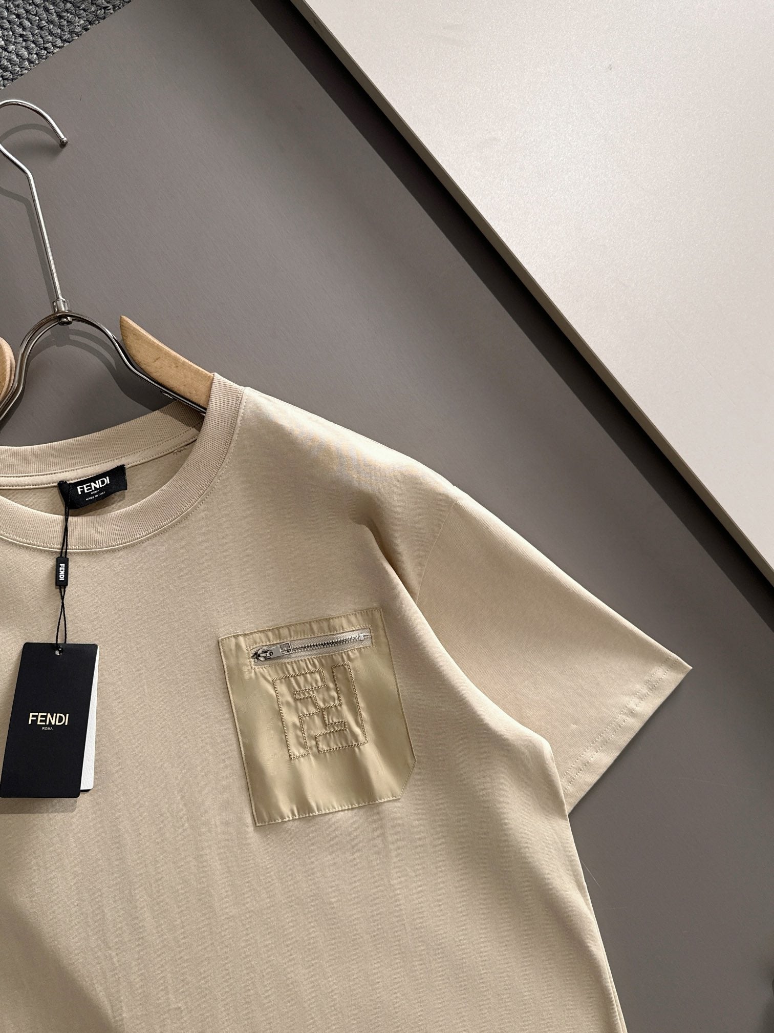 LuxluxHouse Best Quality Clothes Fendi T-shirt