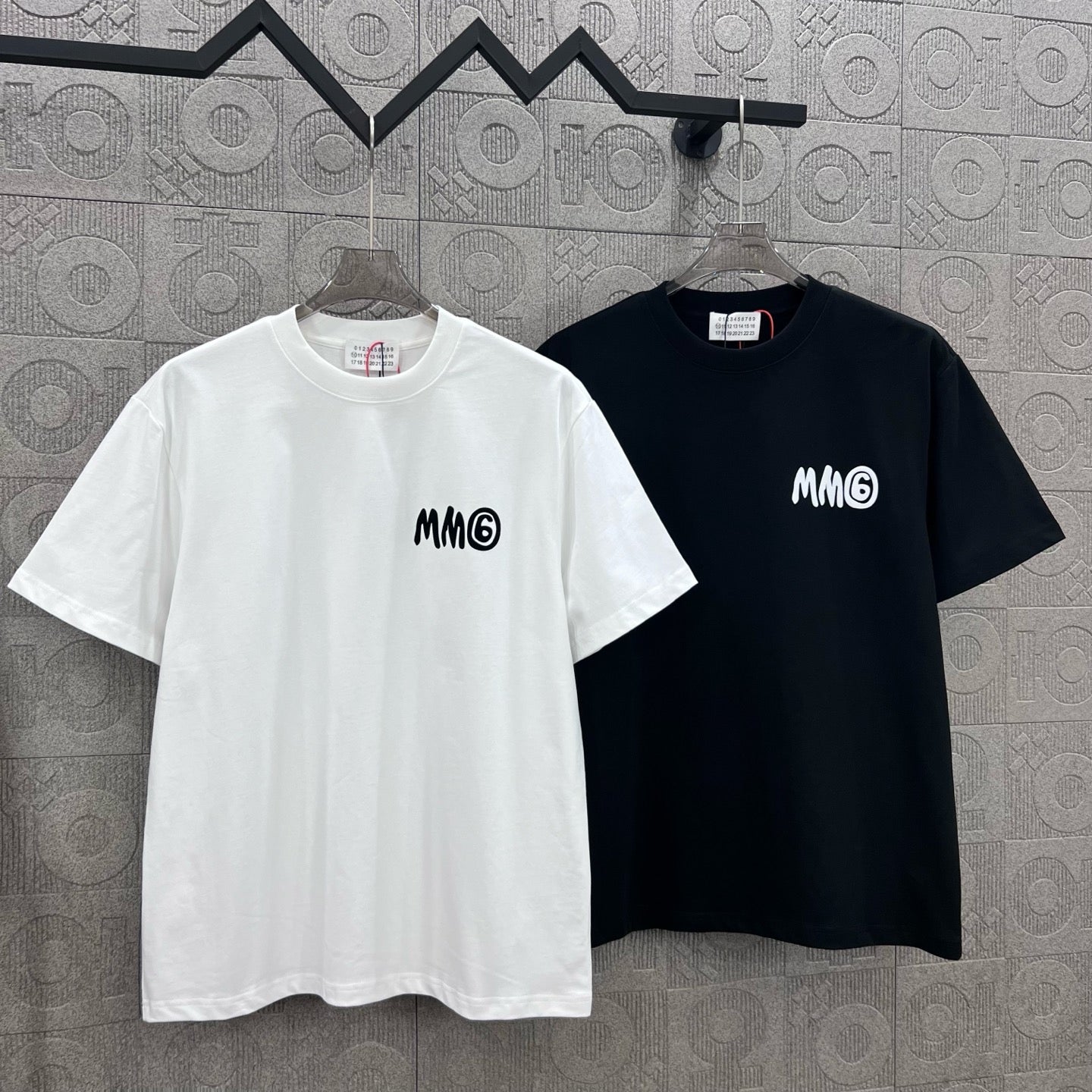 LuxluxHouse Best Quality Clothes T-shirt Chanel & Maison Margiela