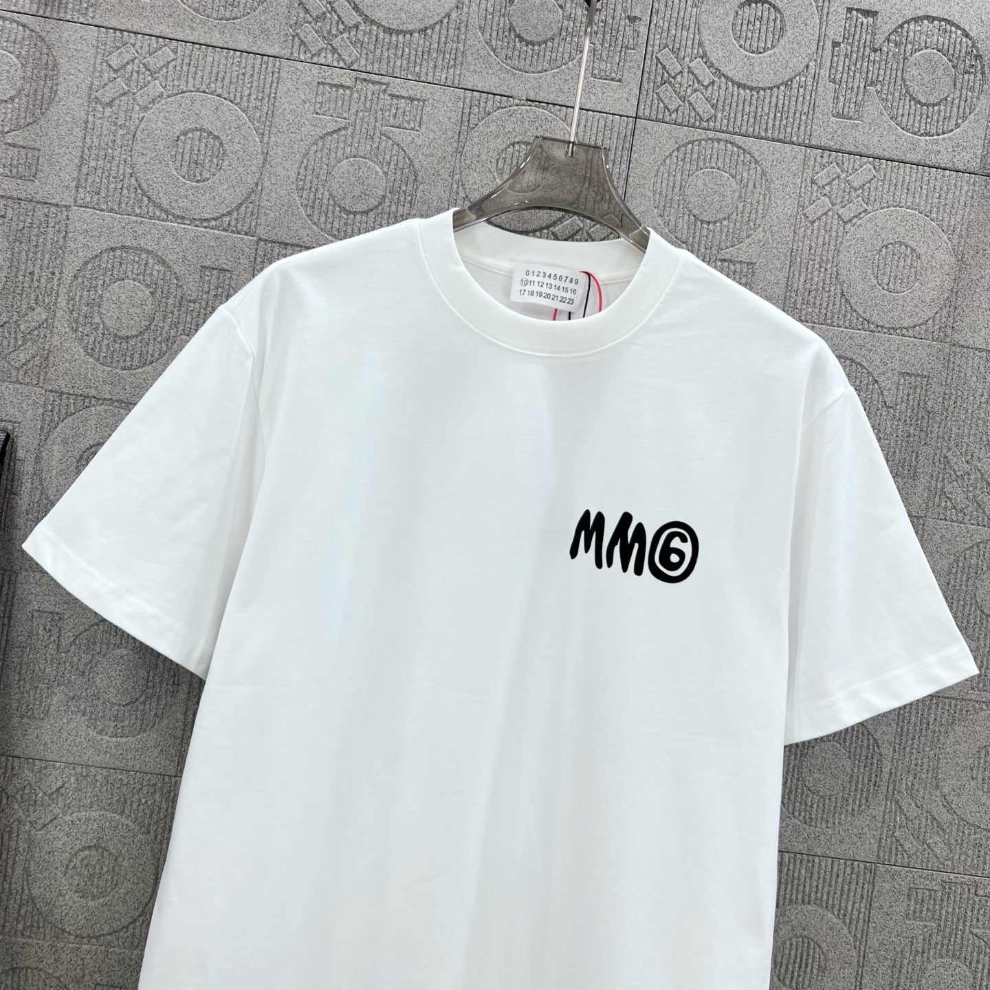 LuxluxHouse Best Quality Clothes T-shirt Chanel & Maison Margiela
