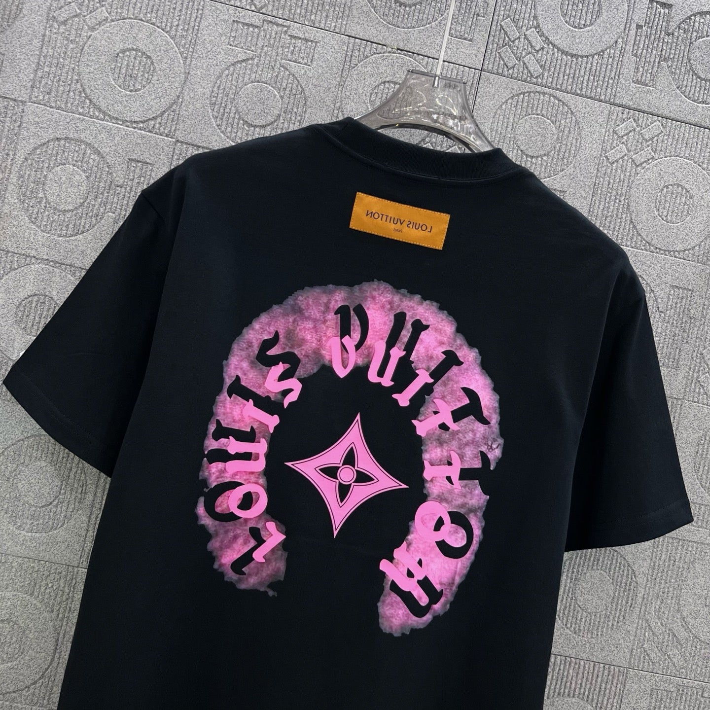 LuxluxHouse Best Quality Clothes T-shirt Louis Vuitton