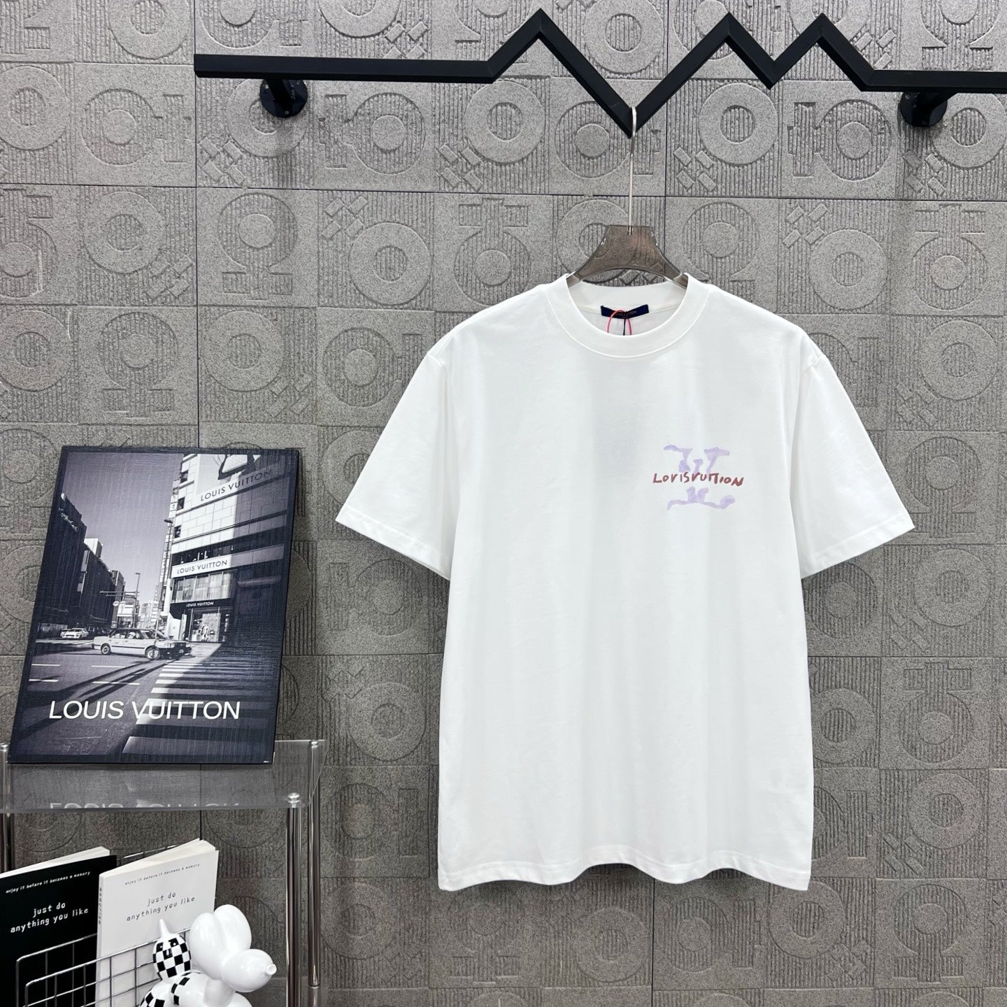 LuxluxHouse Best Quality Clothes T-shirt Louis Vuitton