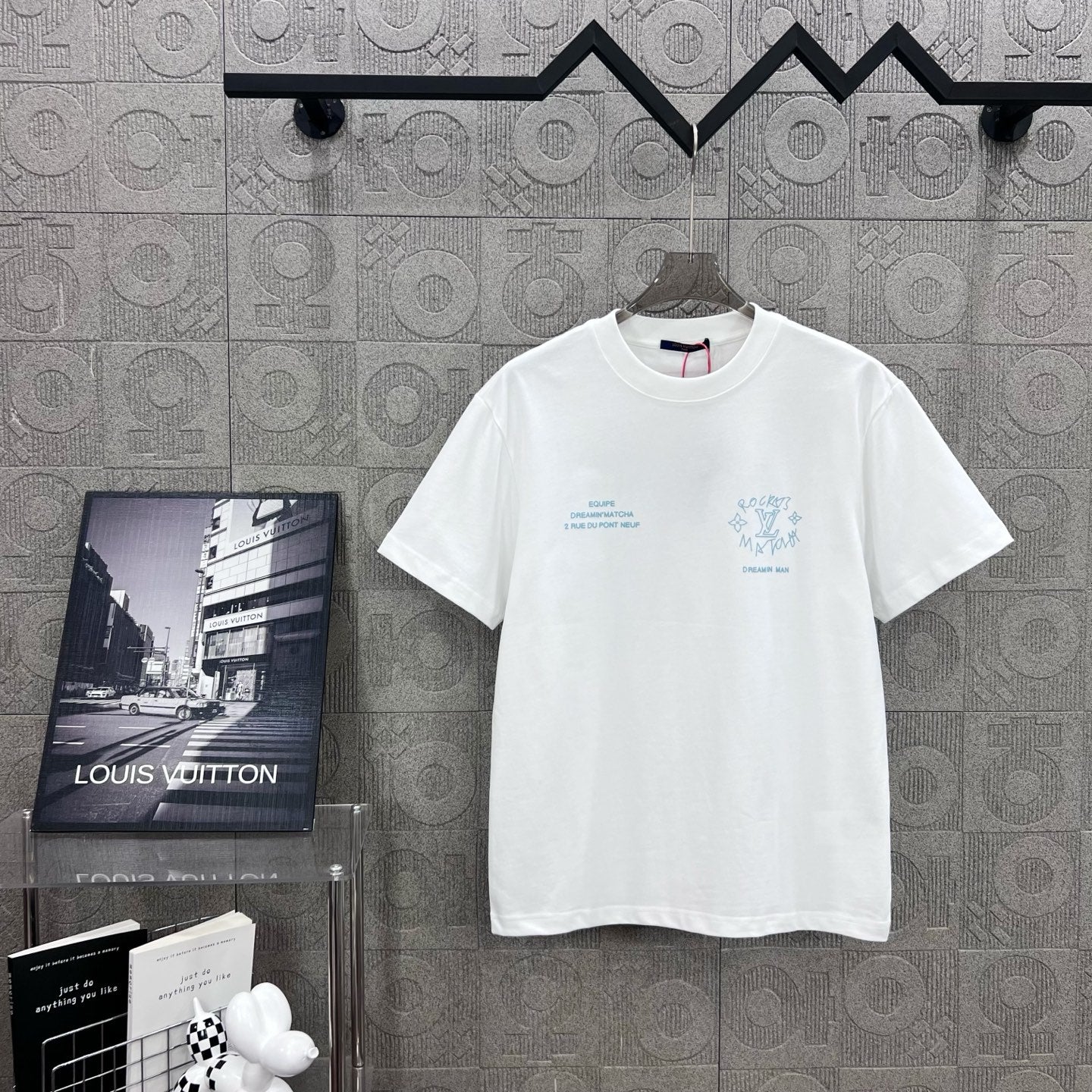 LuxluxHouse Best Quality Clothes T-shirt Louis Vuitton