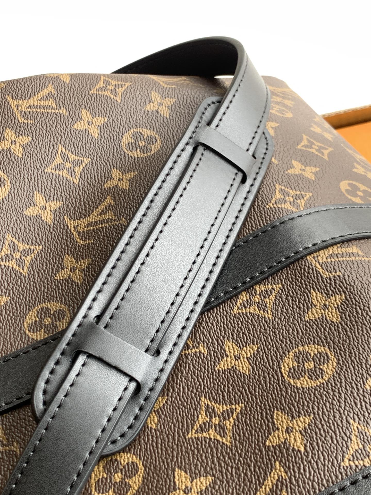 LuxluxHouse Best Quality Bags Best Louis Vuitton Men