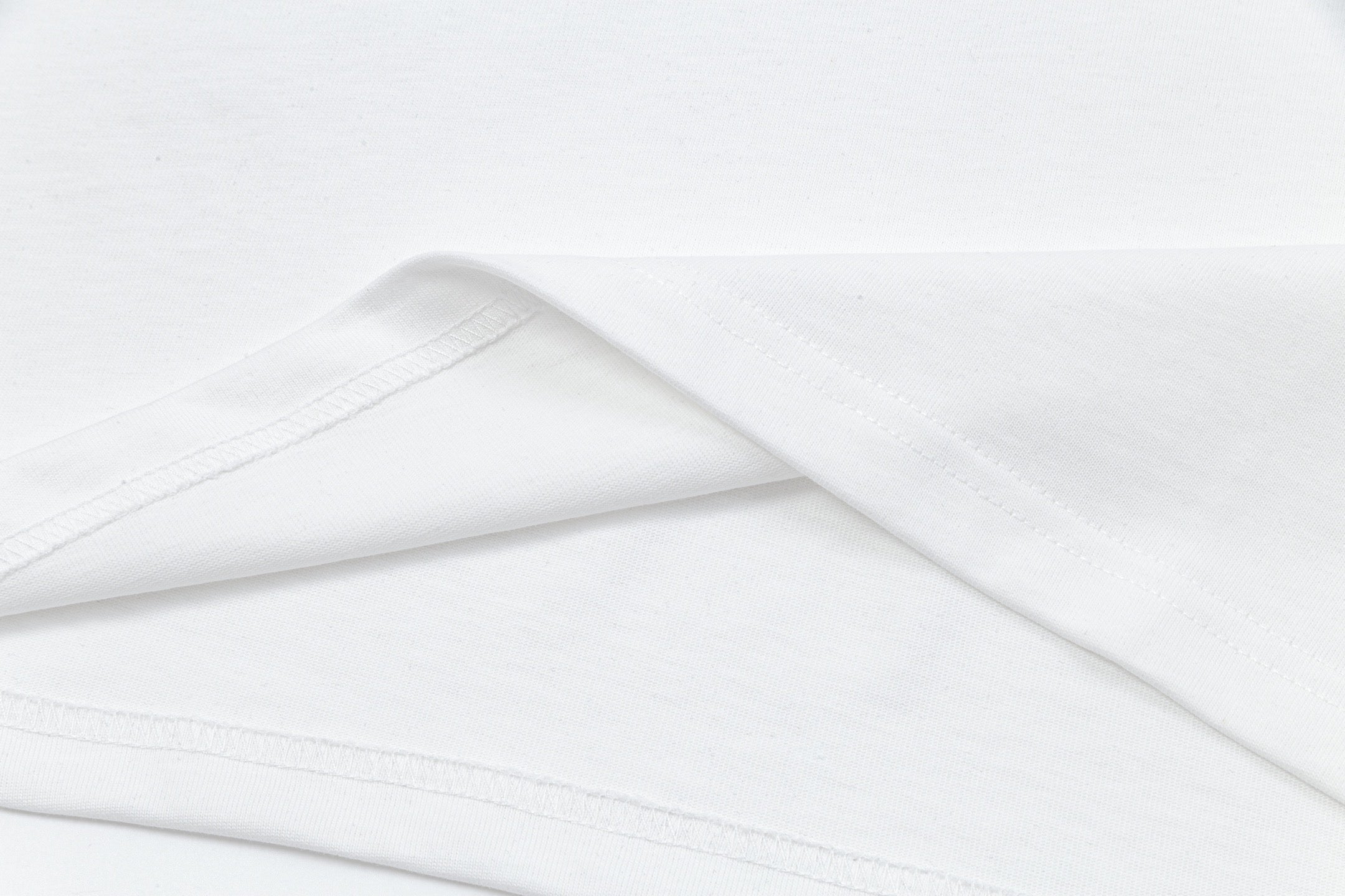 LuxluxHouse Best Quality Clothes T-shirt Loewe