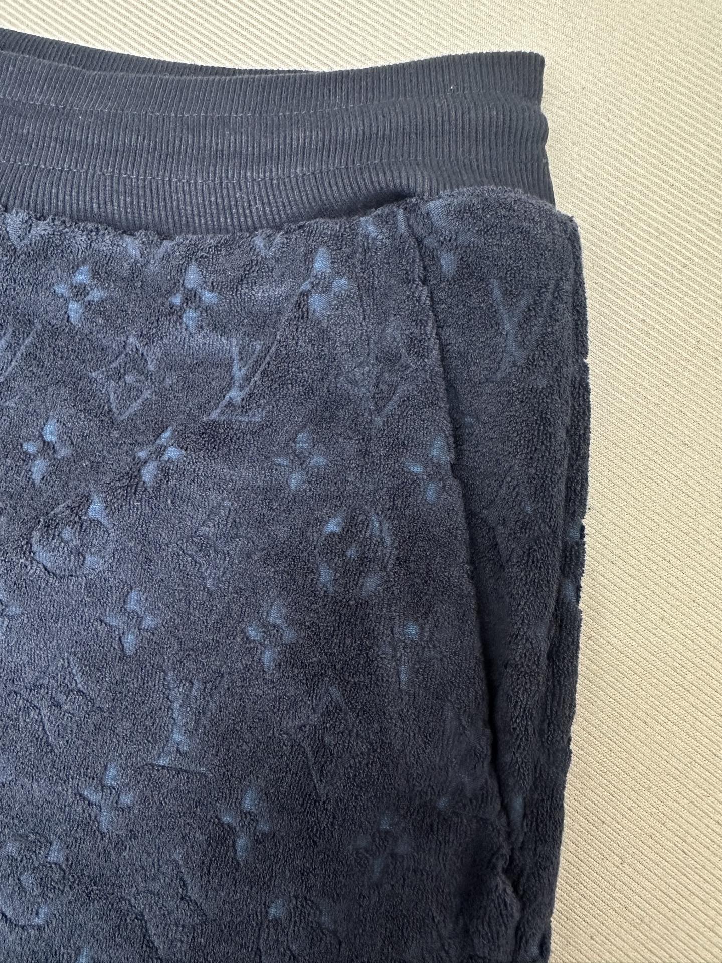 LuxluxHouse Best Quality Clothes Pants Louis Vuitton