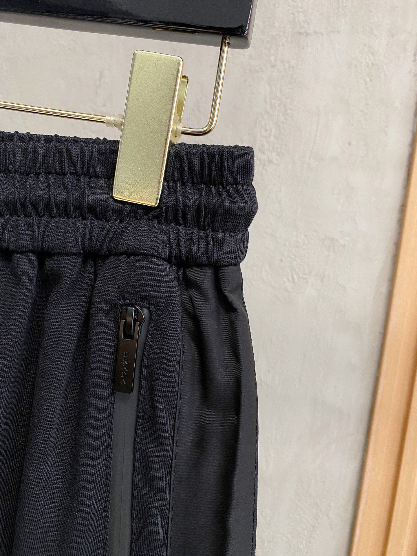 LuxluxHouse Best Quality Clothes T-shirt Prada