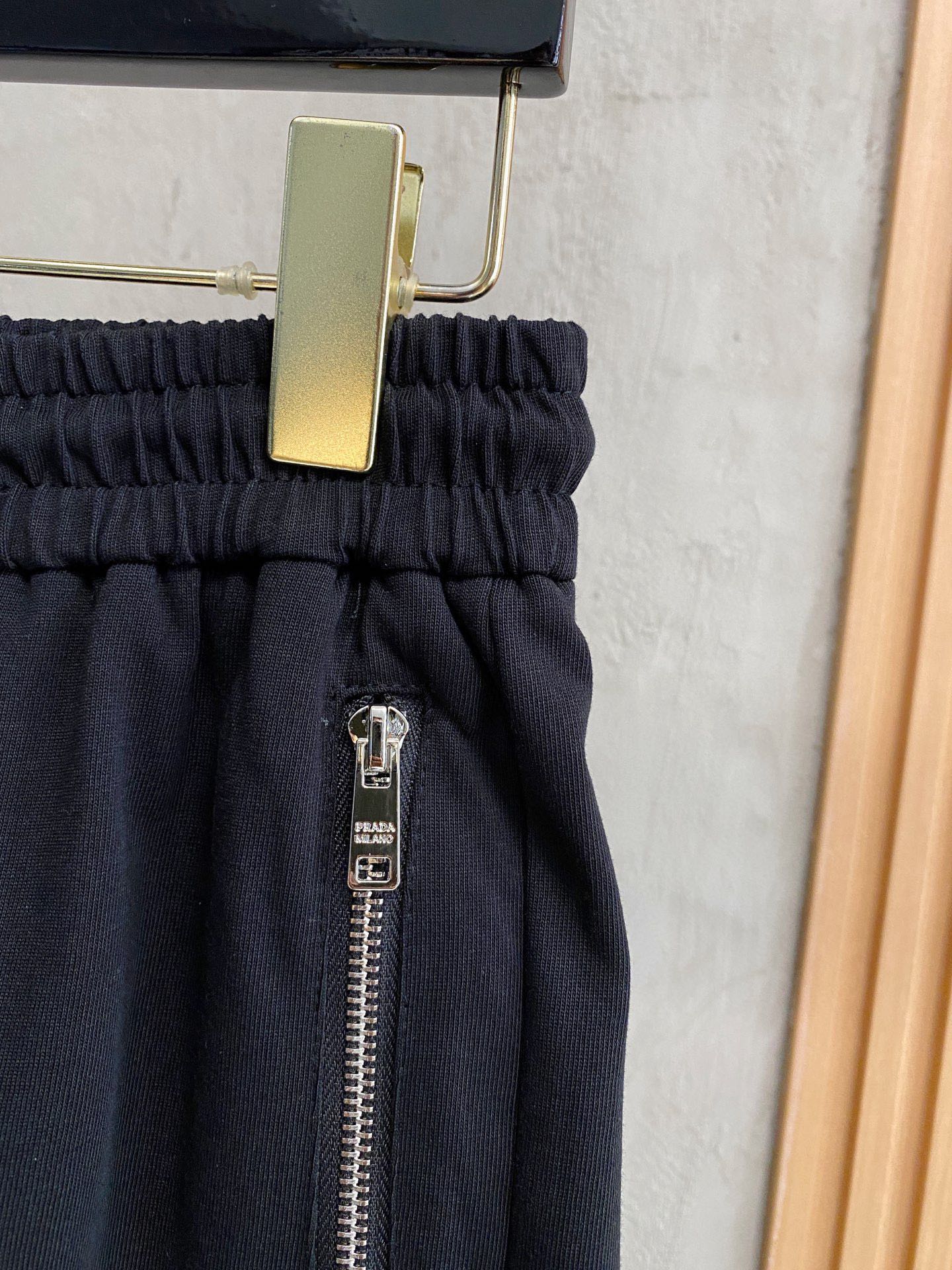 LuxluxHouse Best Quality Clothes T-shirt Prada