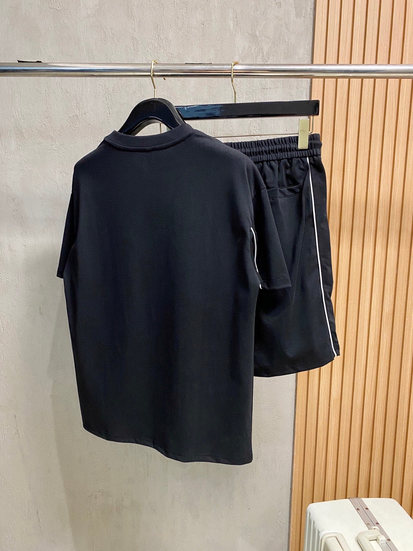 LuxluxHouse Best Quality Clothes T-shirt Prada