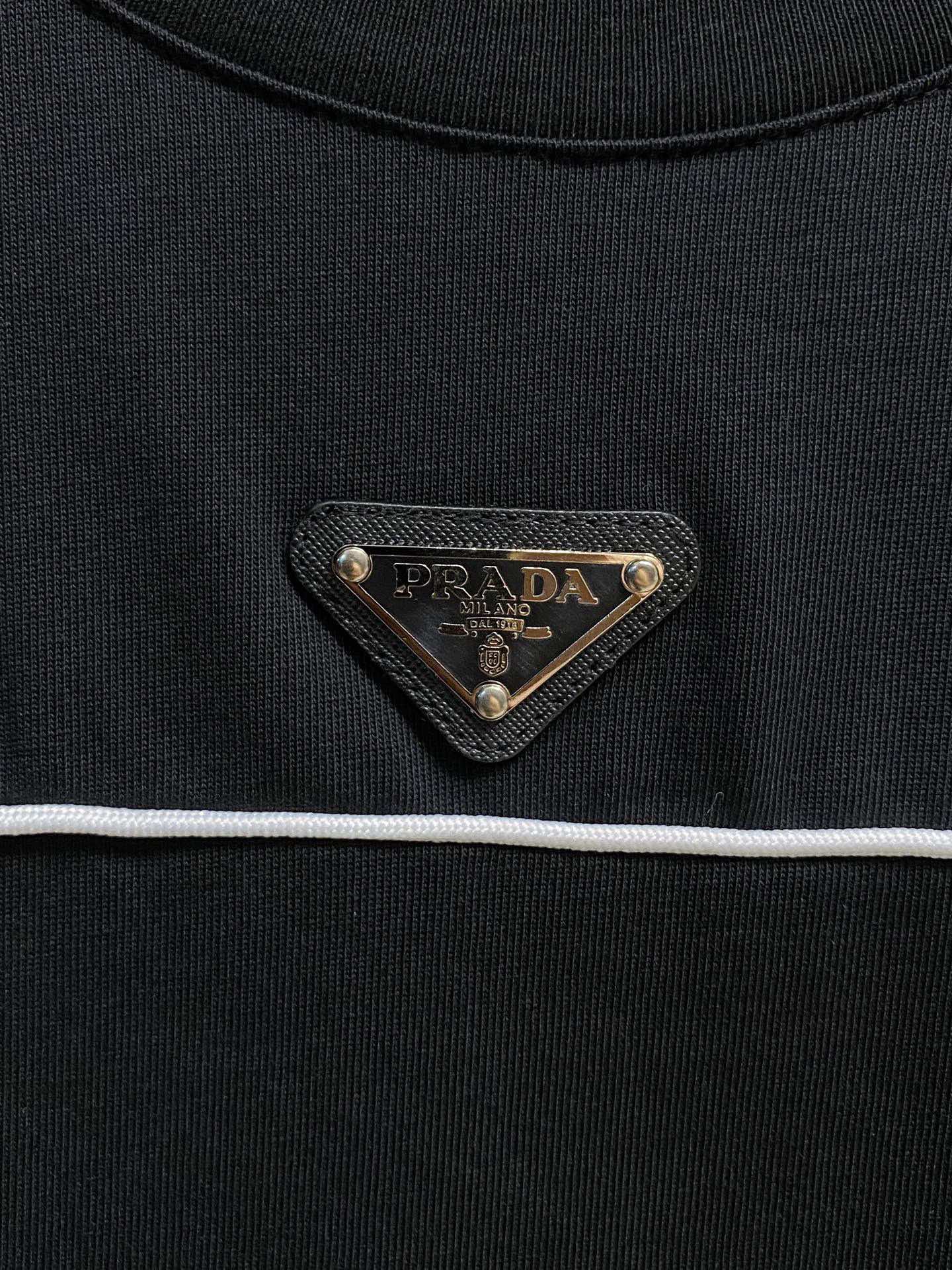 LuxluxHouse Best Quality Clothes T-shirt Prada