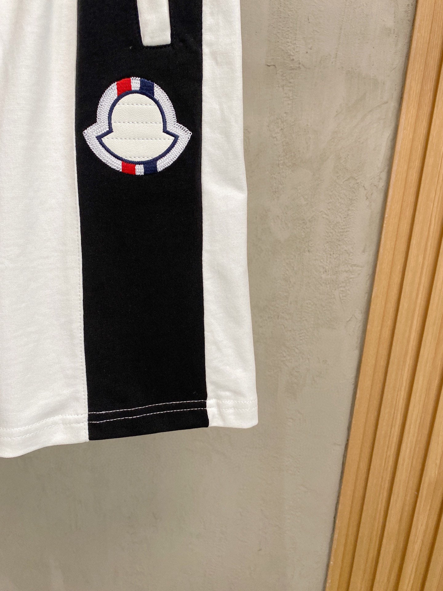 LuxluxHouse Best Quality Clothes T-shirt Moncler