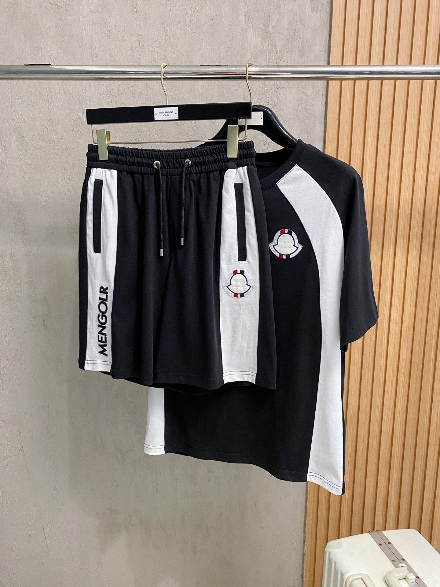 LuxluxHouse Best Quality Clothes T-shirt Moncler