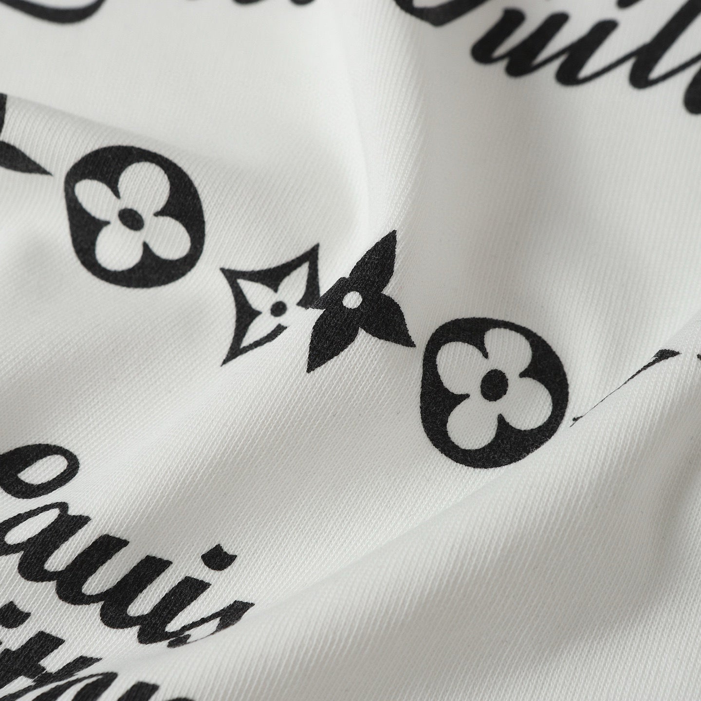LuxluxHouse Best Quality Clothes T-shirt Louis Vuitton