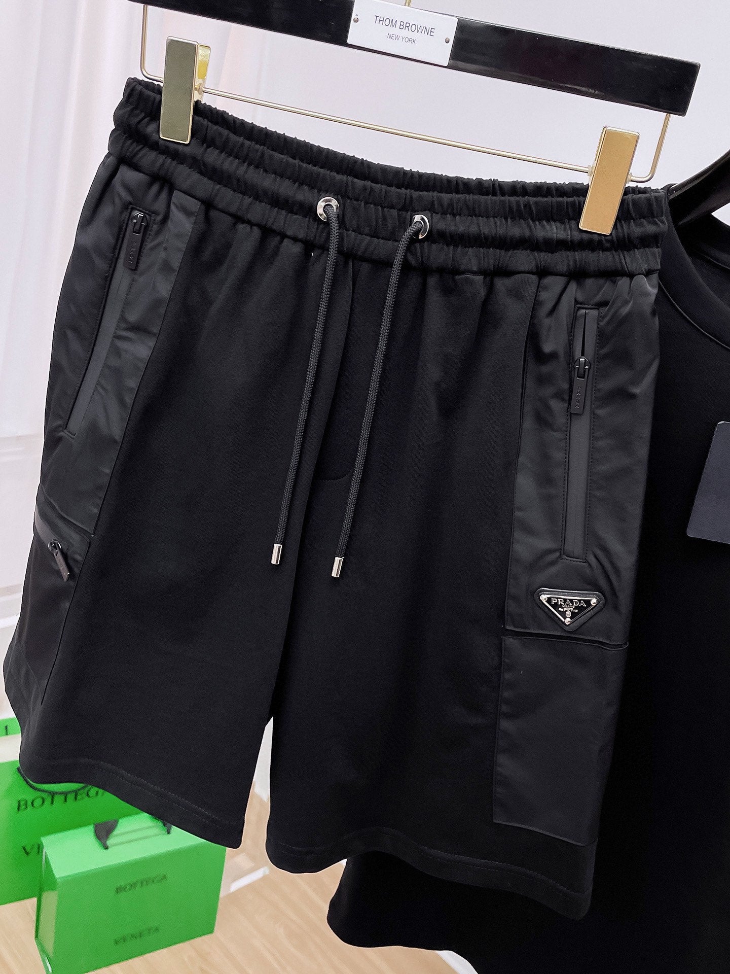 LuxluxHouse Best Quality Clothes T-shirt Prada