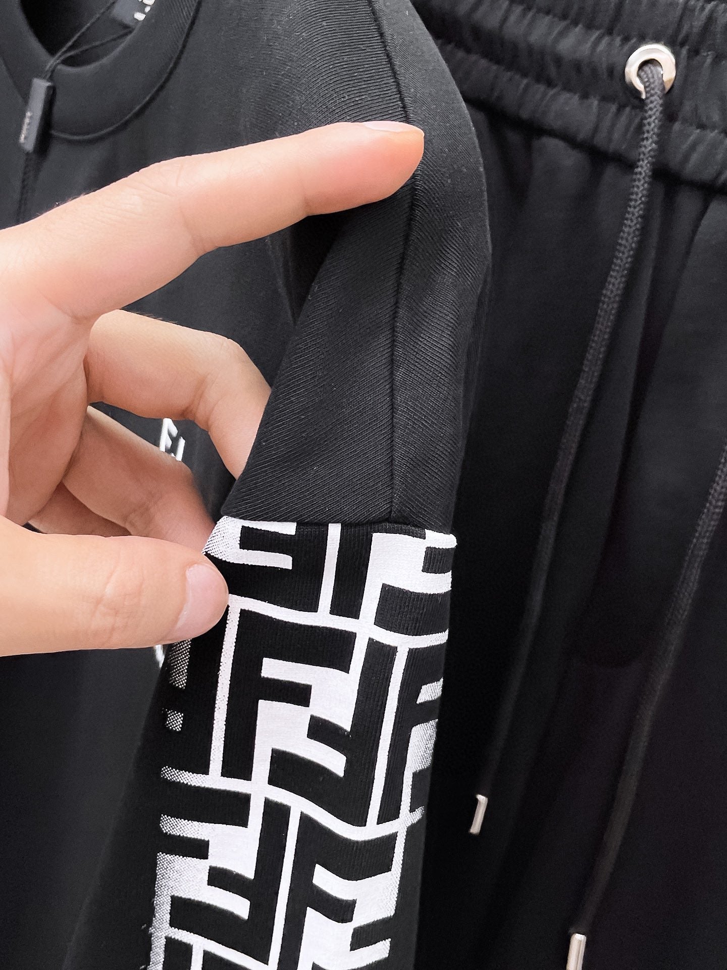 LuxluxHouse Best Quality Clothes Fendi T-shirt