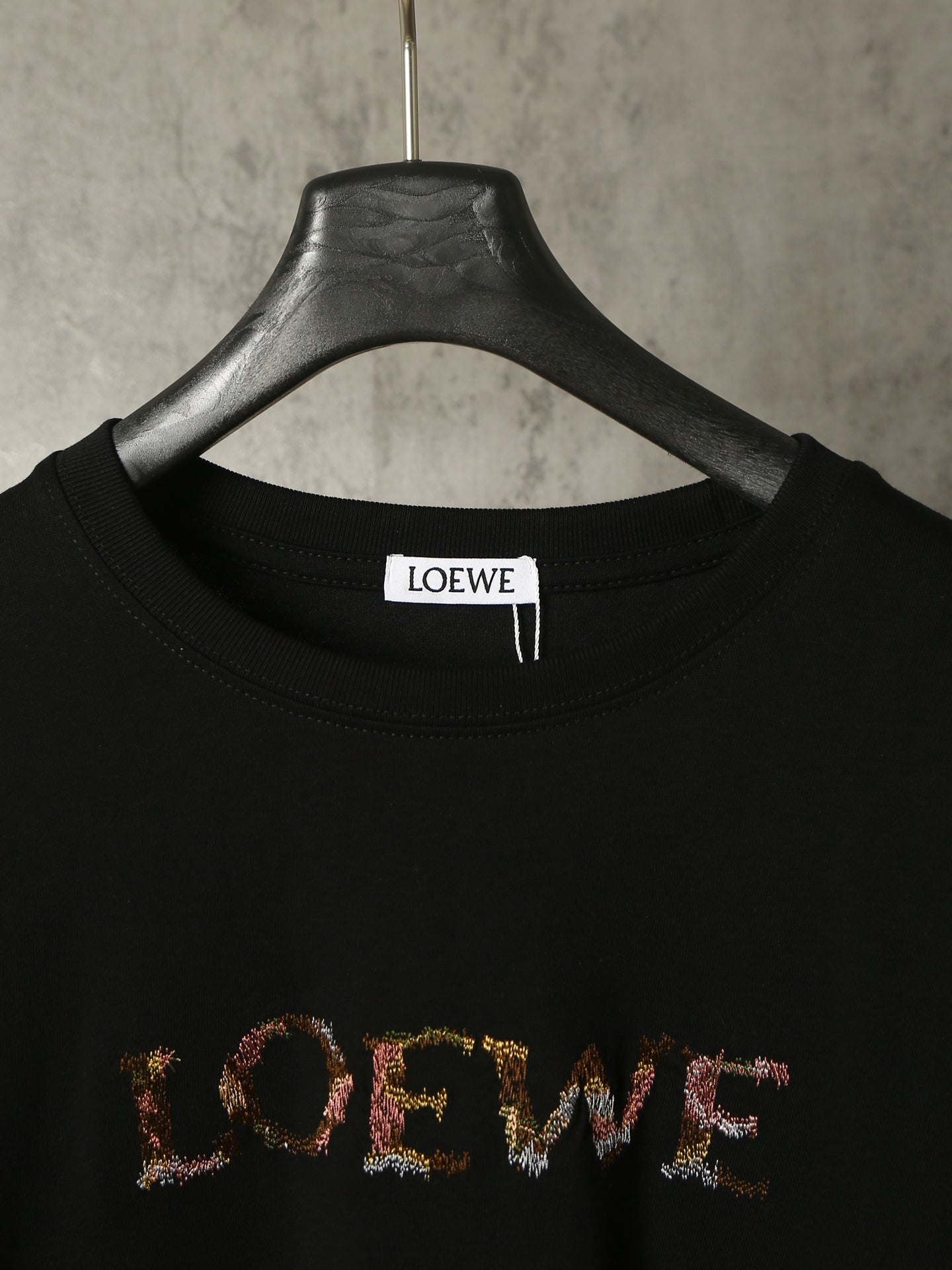 LuxluxHouse Best Quality Clothes T-shirt Loewe