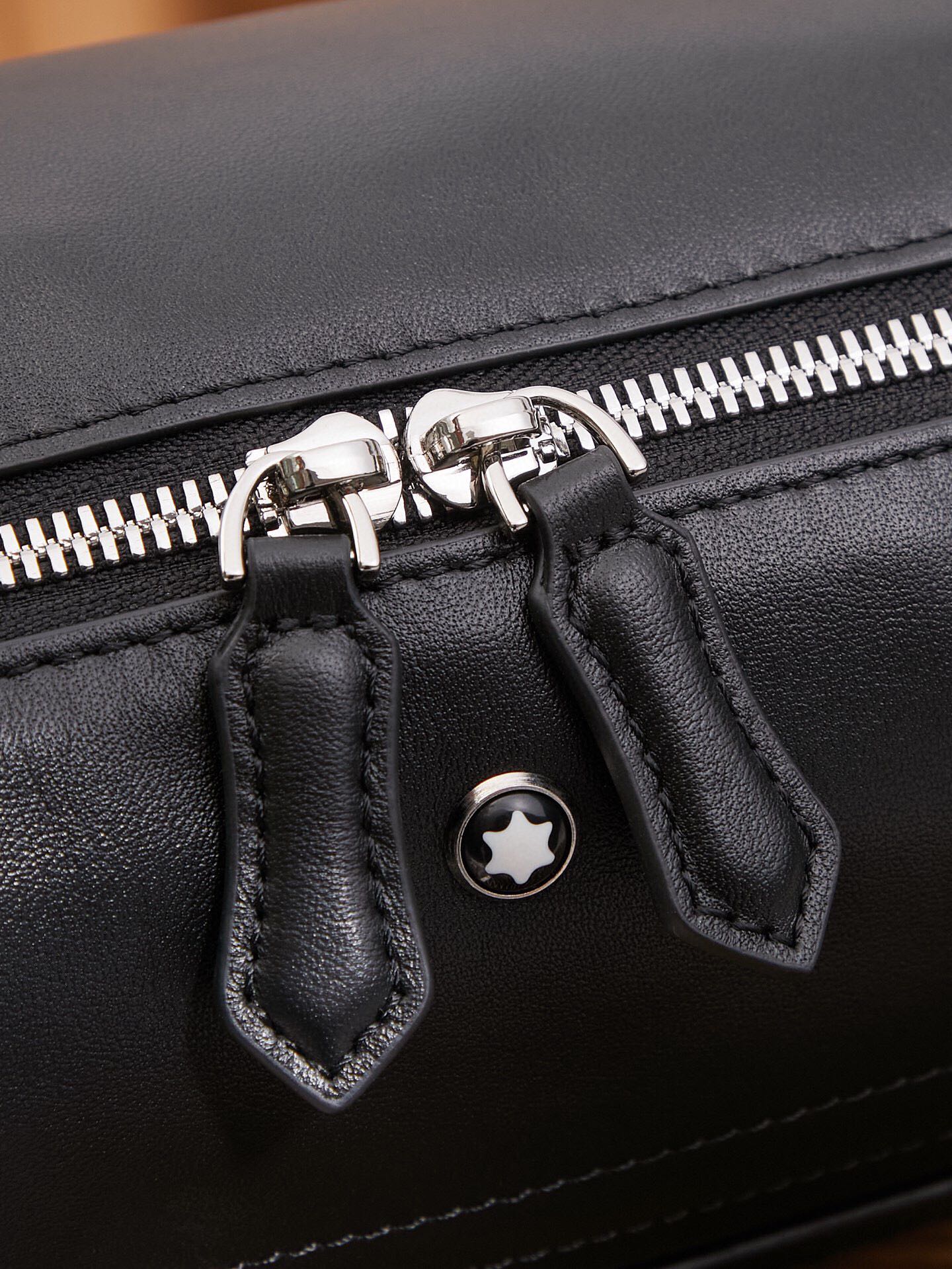 LuxluxHouse Best Quality Bags Men