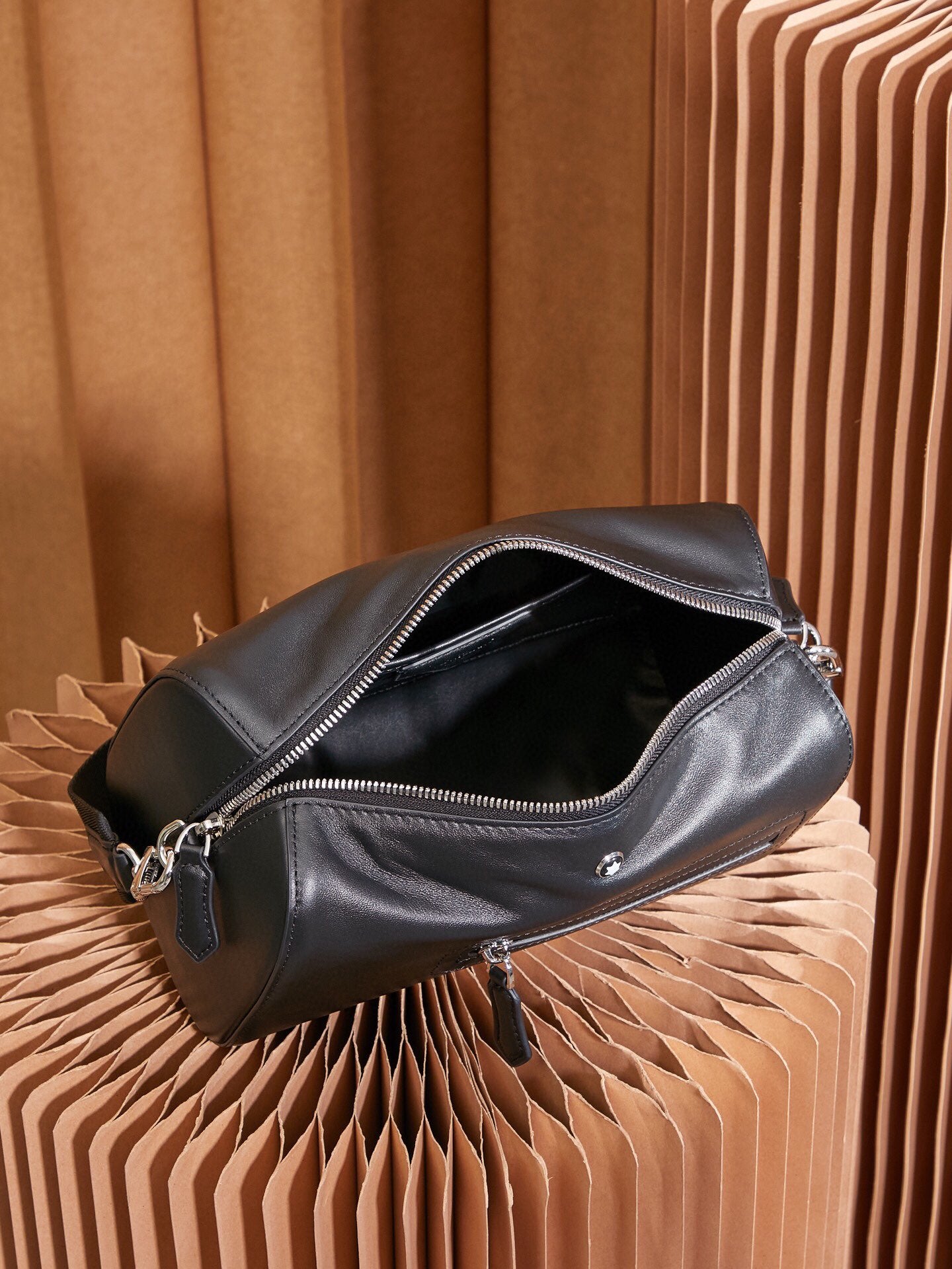 LuxluxHouse Best Quality Bags Men