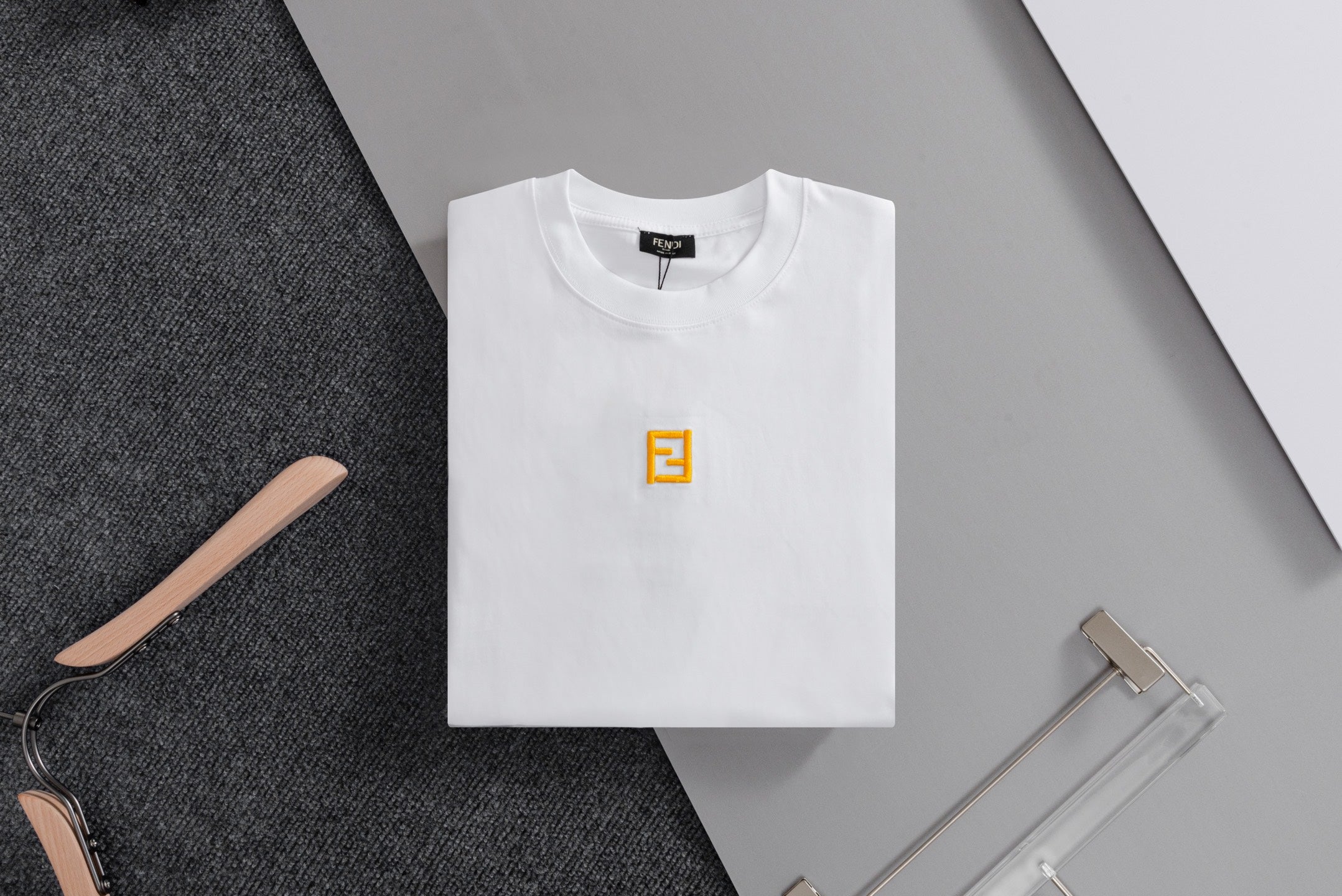 LuxluxHouse Best Quality Clothes Fendi T-shirt