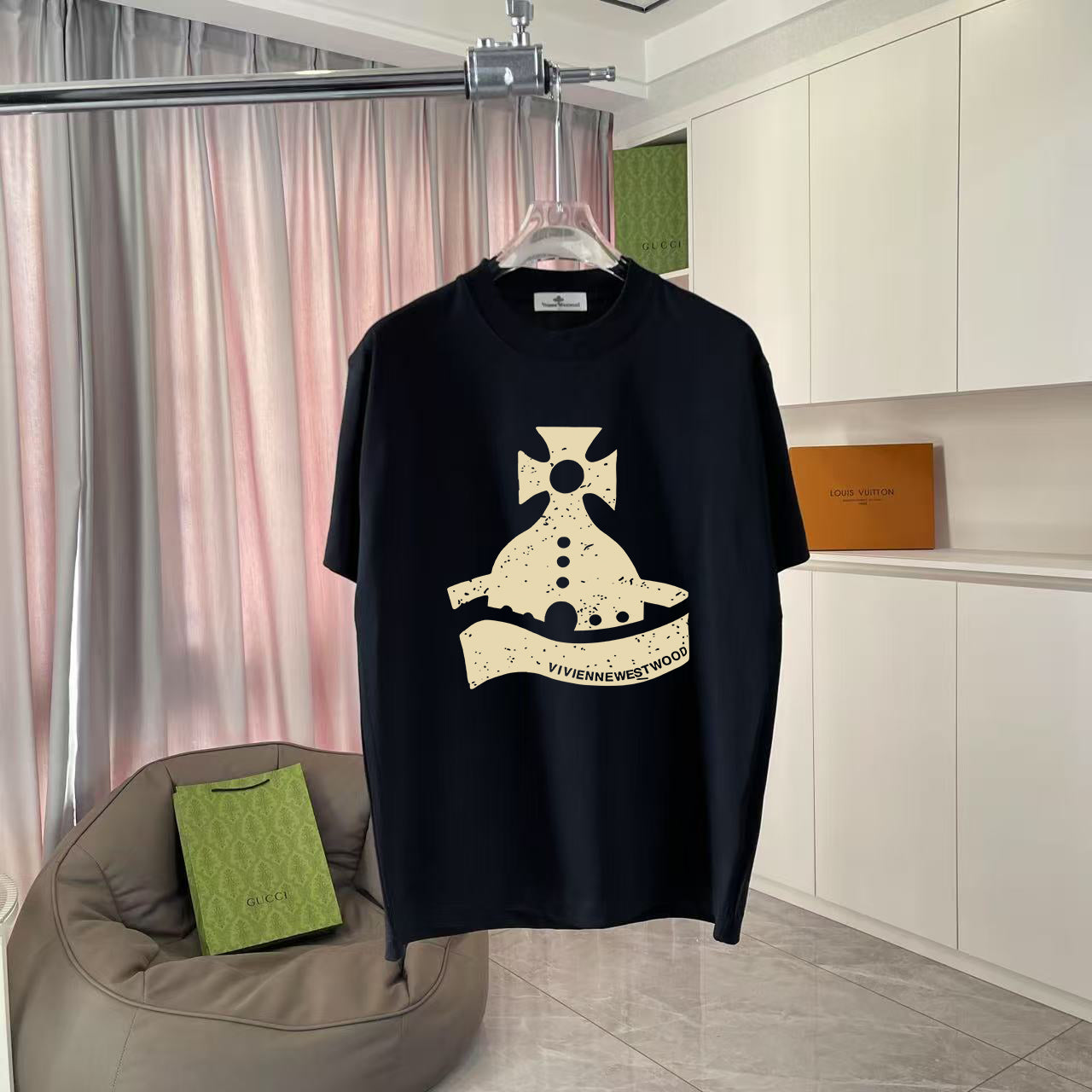 LuxluxHouse Best Quality Clothes T-shirt Vivienne Westwood