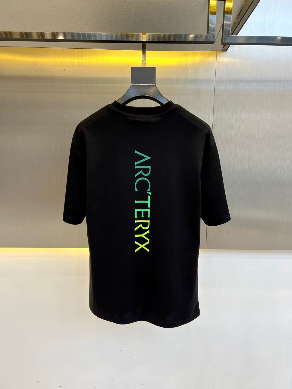 LuxluxHouse Best Quality Clothes T-shirt Arcteryx