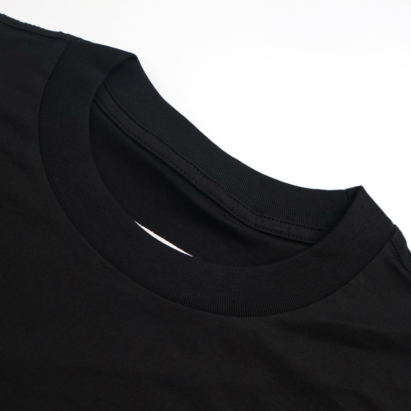 LuxluxHouse Best Quality Clothes T-shirt Chanel & Maison Margiela