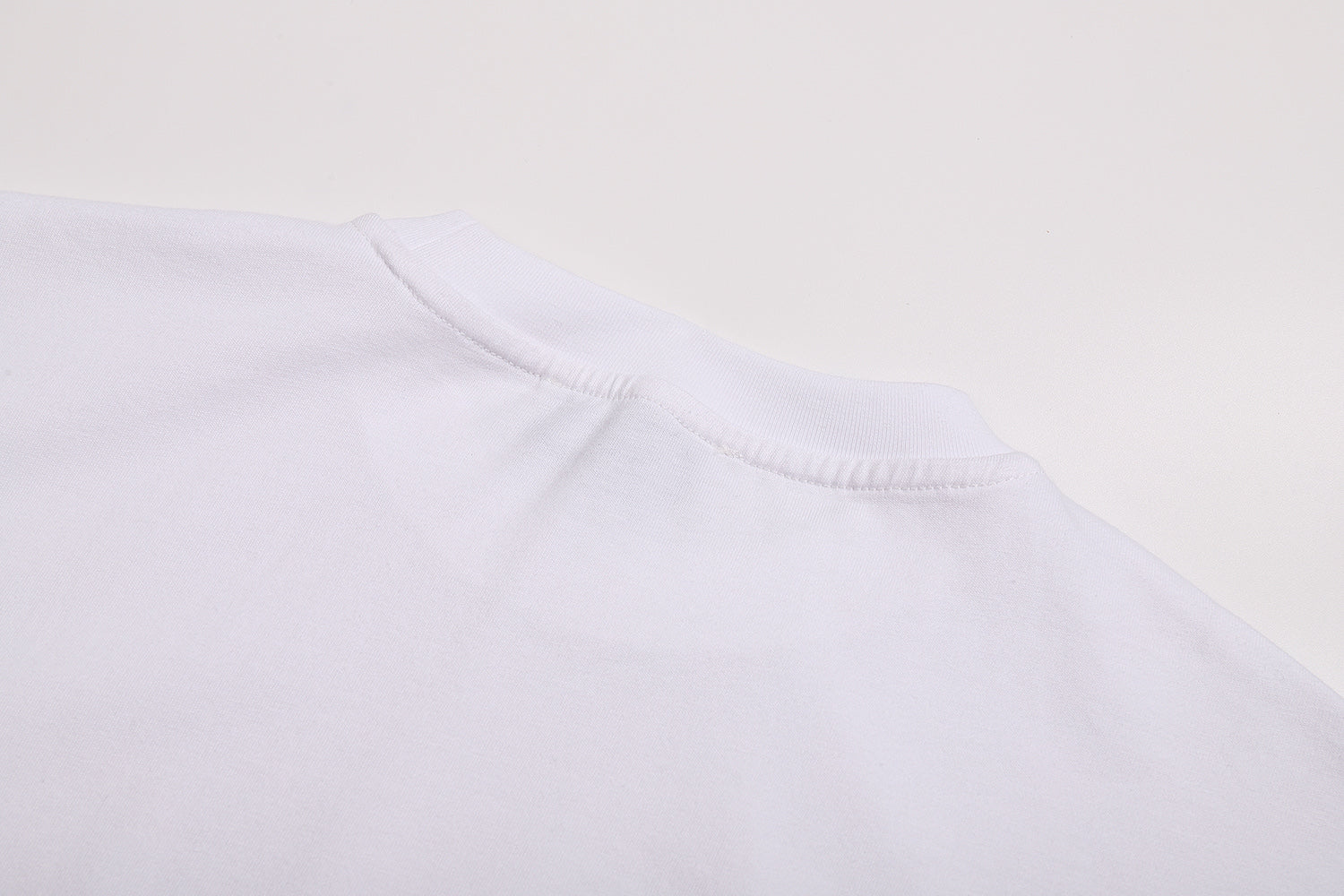 LuxluxHouse Best Quality Clothes Miu Miu T-shirt