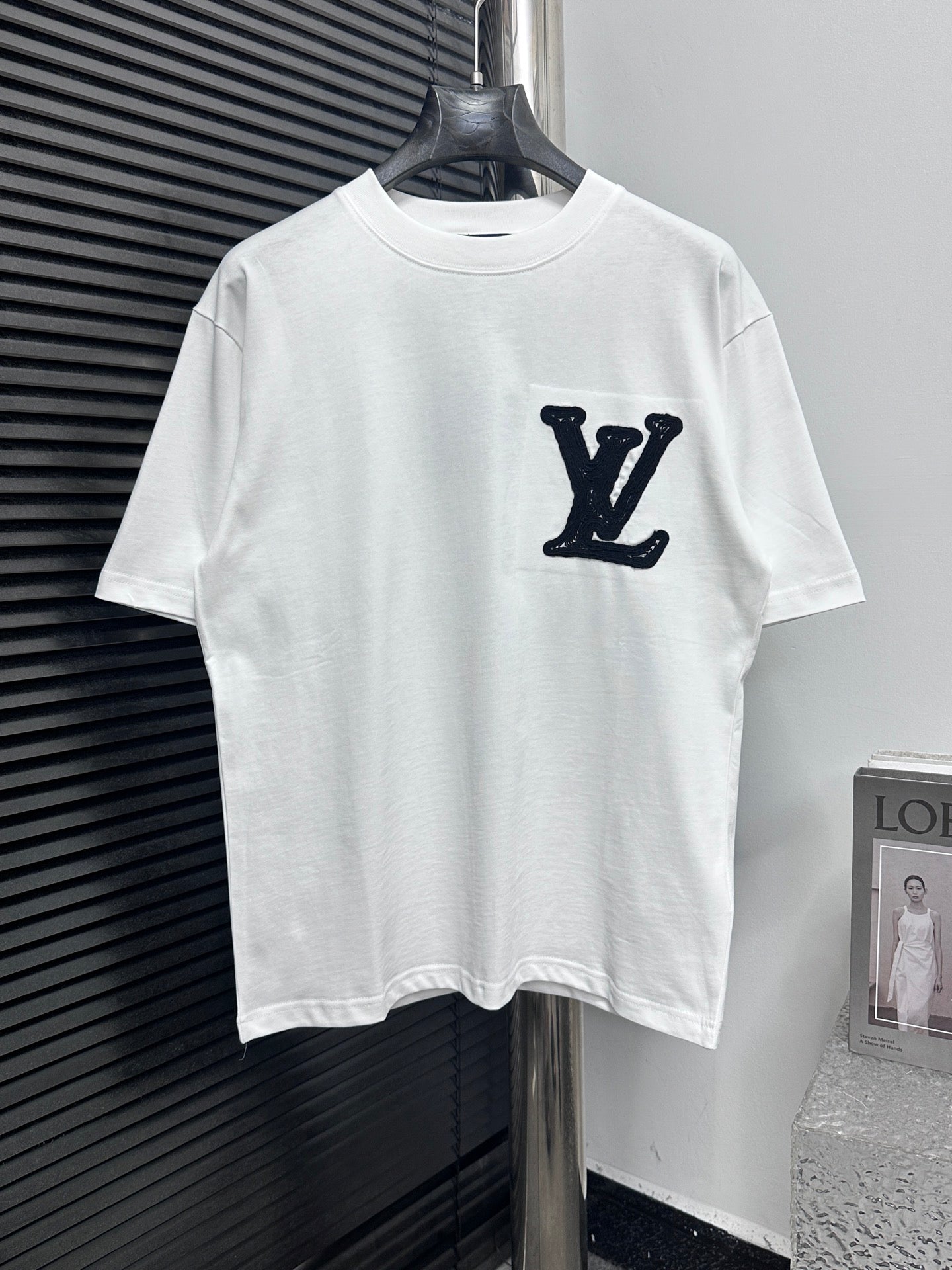 LuxluxHouse Best Quality Clothes T-shirt Louis Vuitton